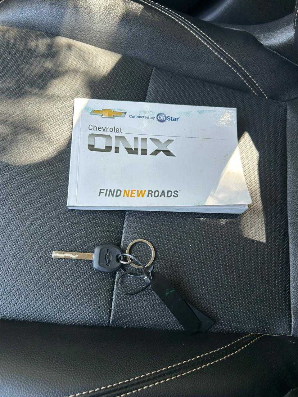 ONIX SEDAN PLUS PREMIER  1.0