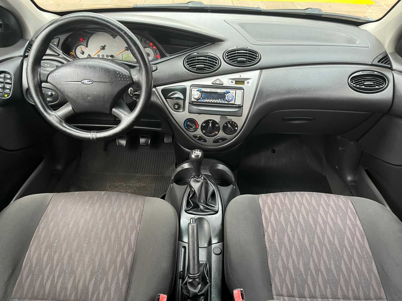 FOCUS SEDAN 1.6 COMPLETO