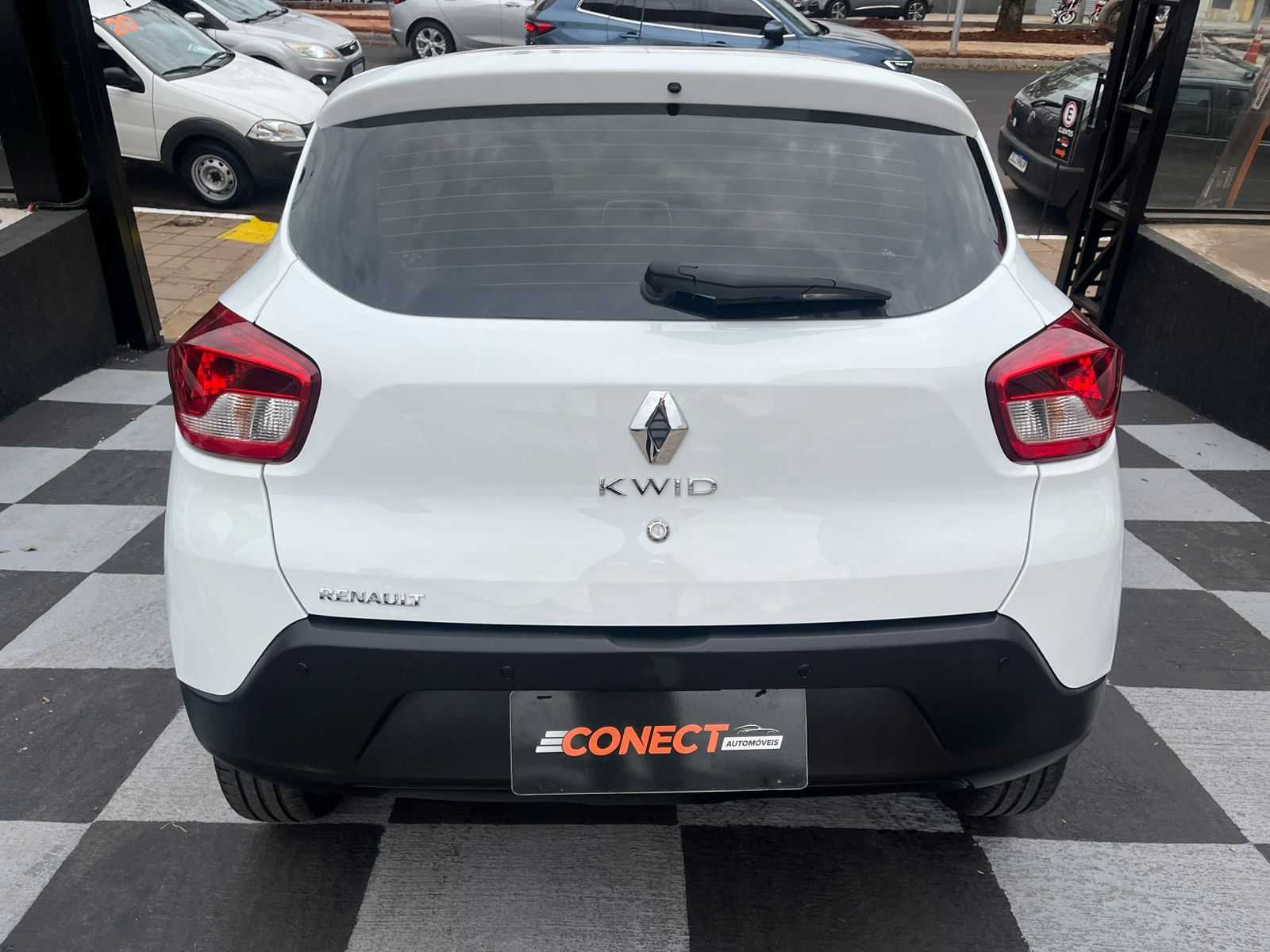 KWID ZEN 1.0 COMPLETO