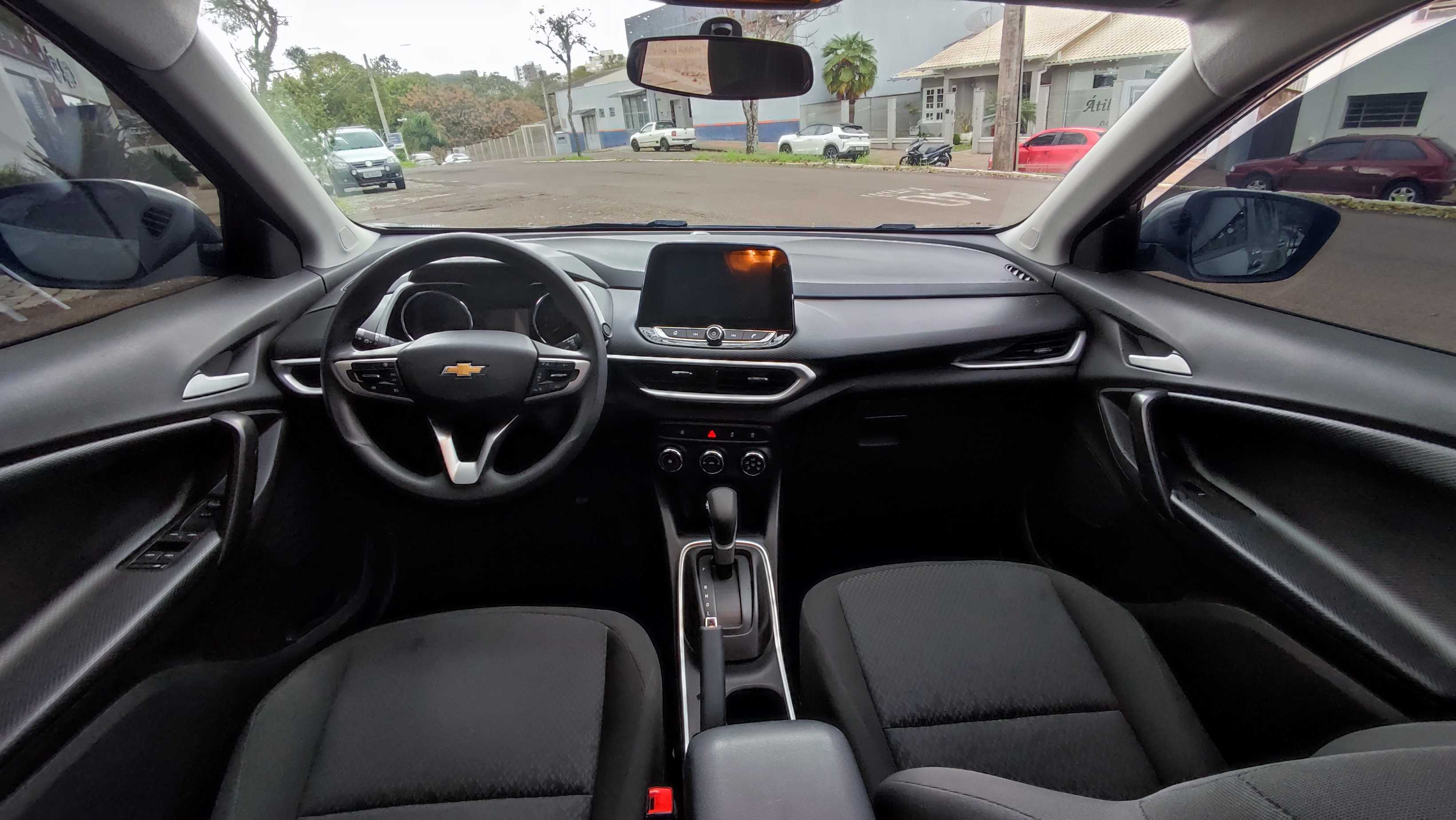 TRCKER 1.0 TURBO AUTOMATIC