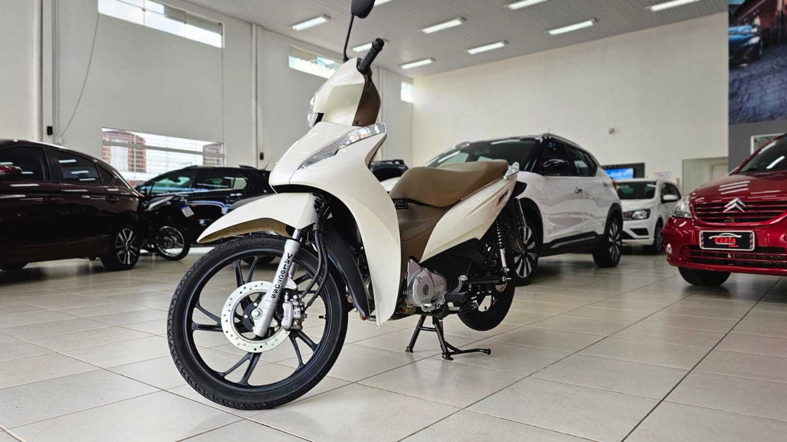 BIZ 125 ÚNICA DONA