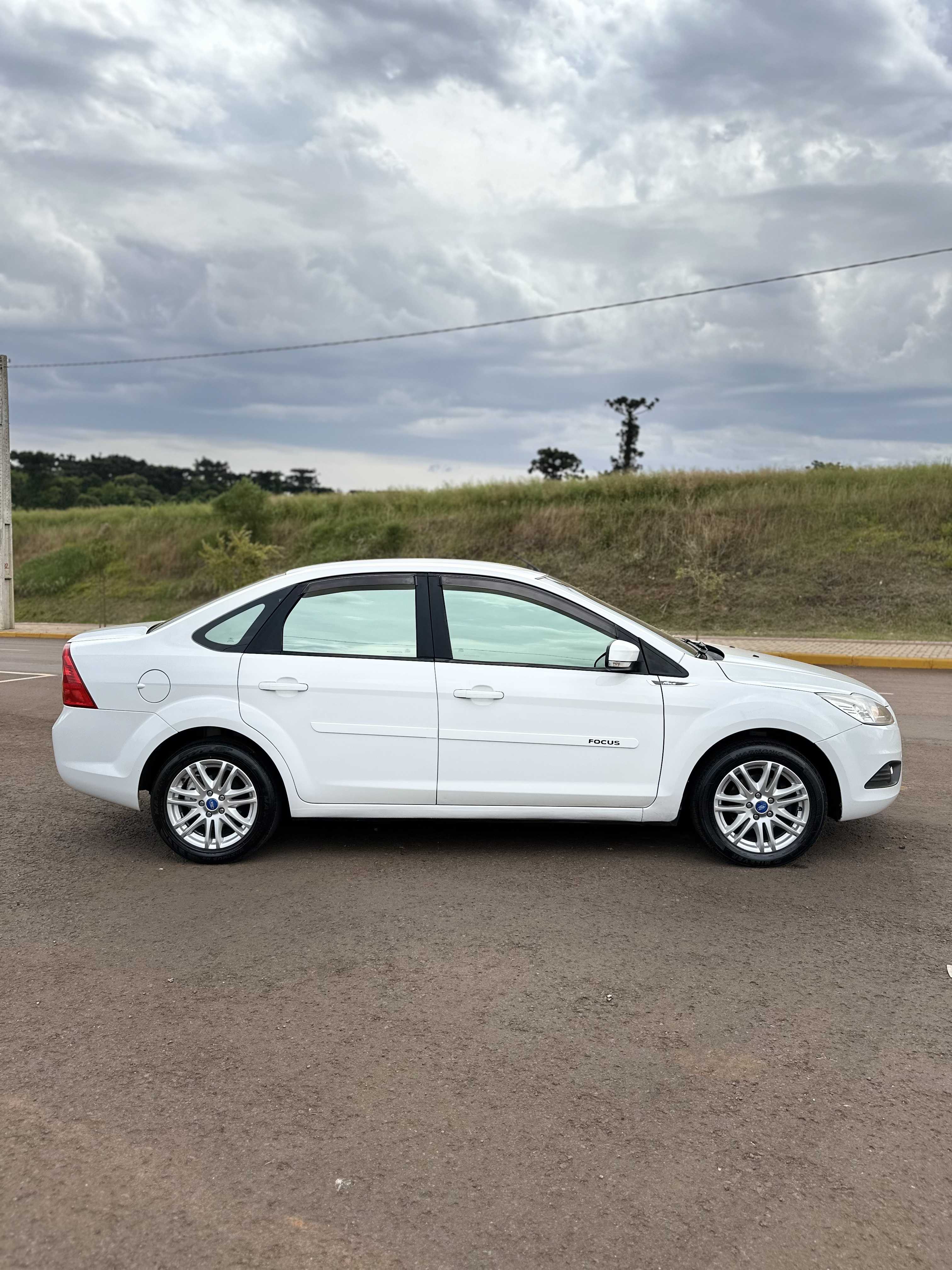 FORD FOCUS 2.0 SD MANUAL