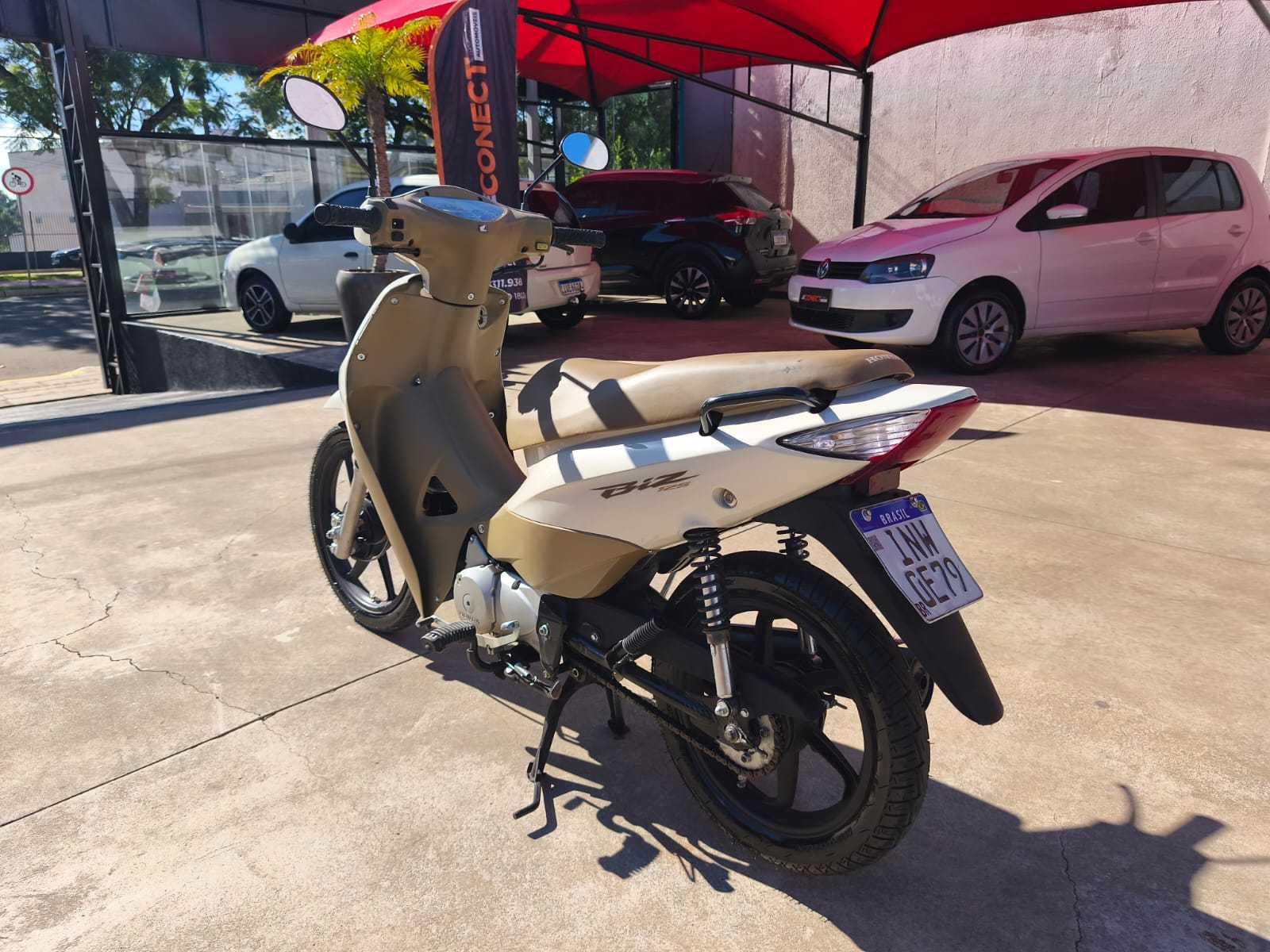 BIZ 125 ES
