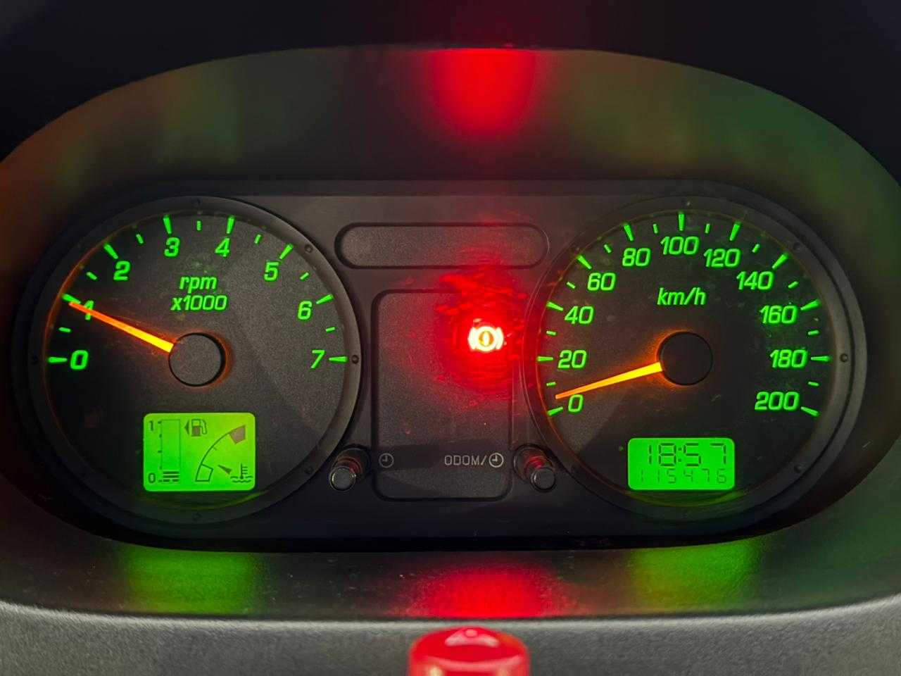 FIESTA 1.6 SEDAN FLEX 4P