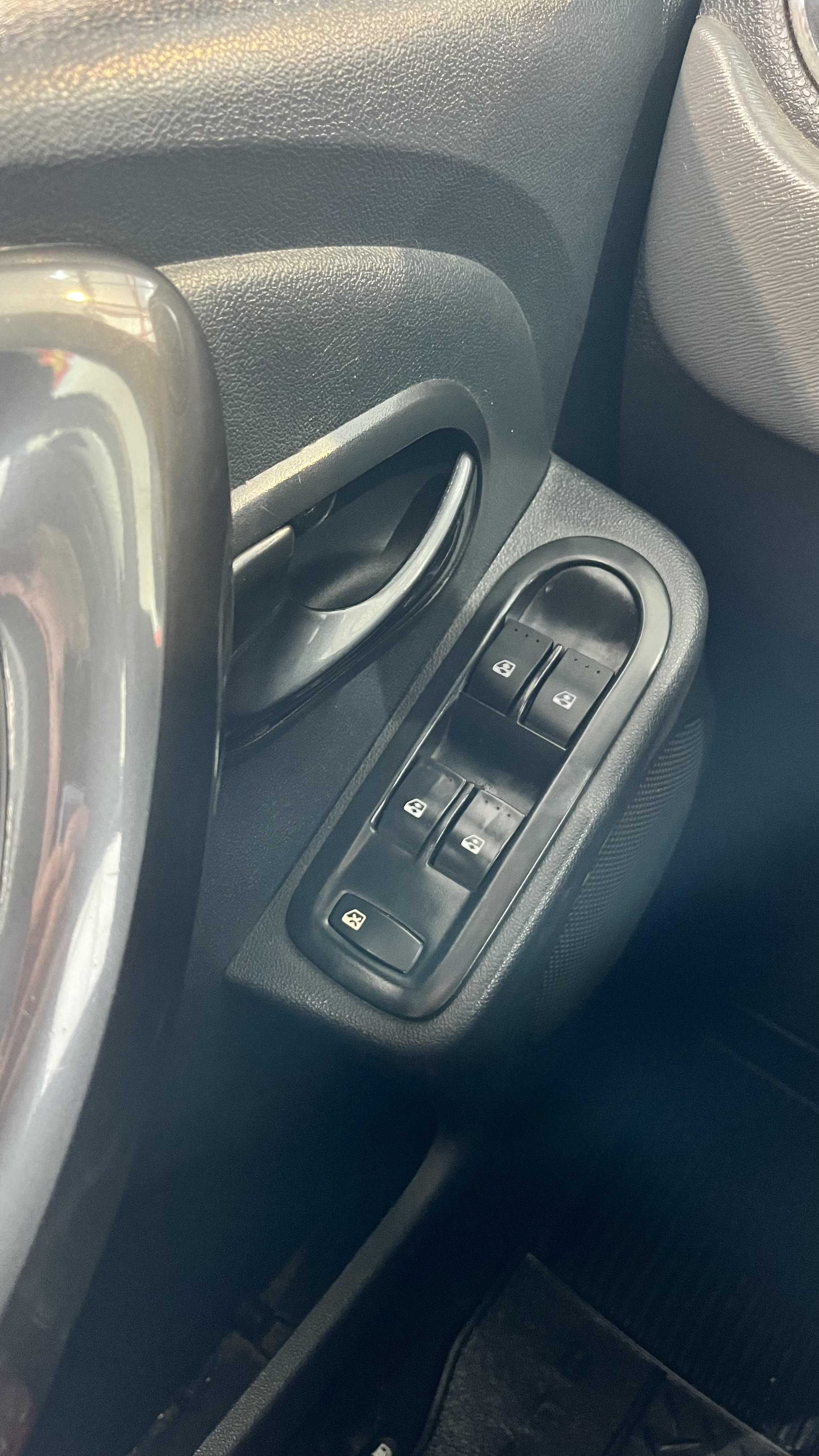 DUSTER DYNAMIQUE 1.6