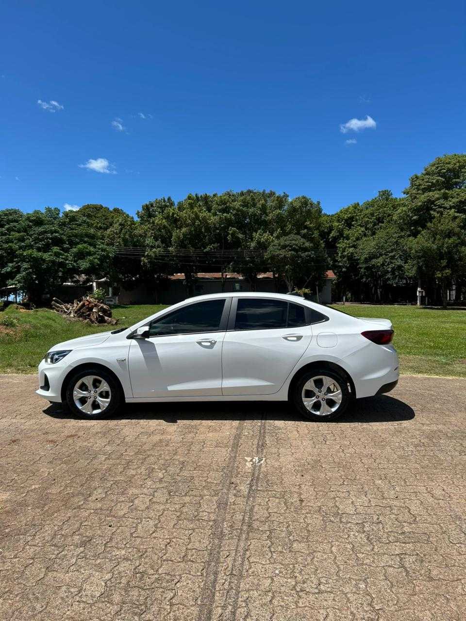 ONIX SEDAN PLUS LTZ 1.0