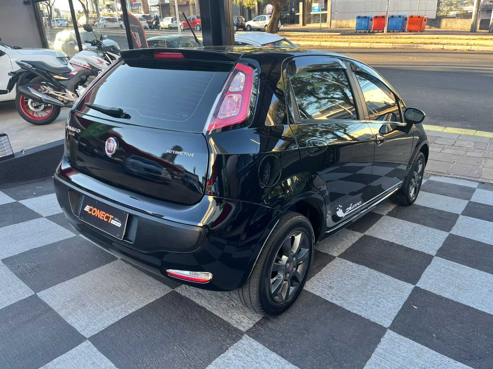 PUNTO 1.4 ATTRACTIVE