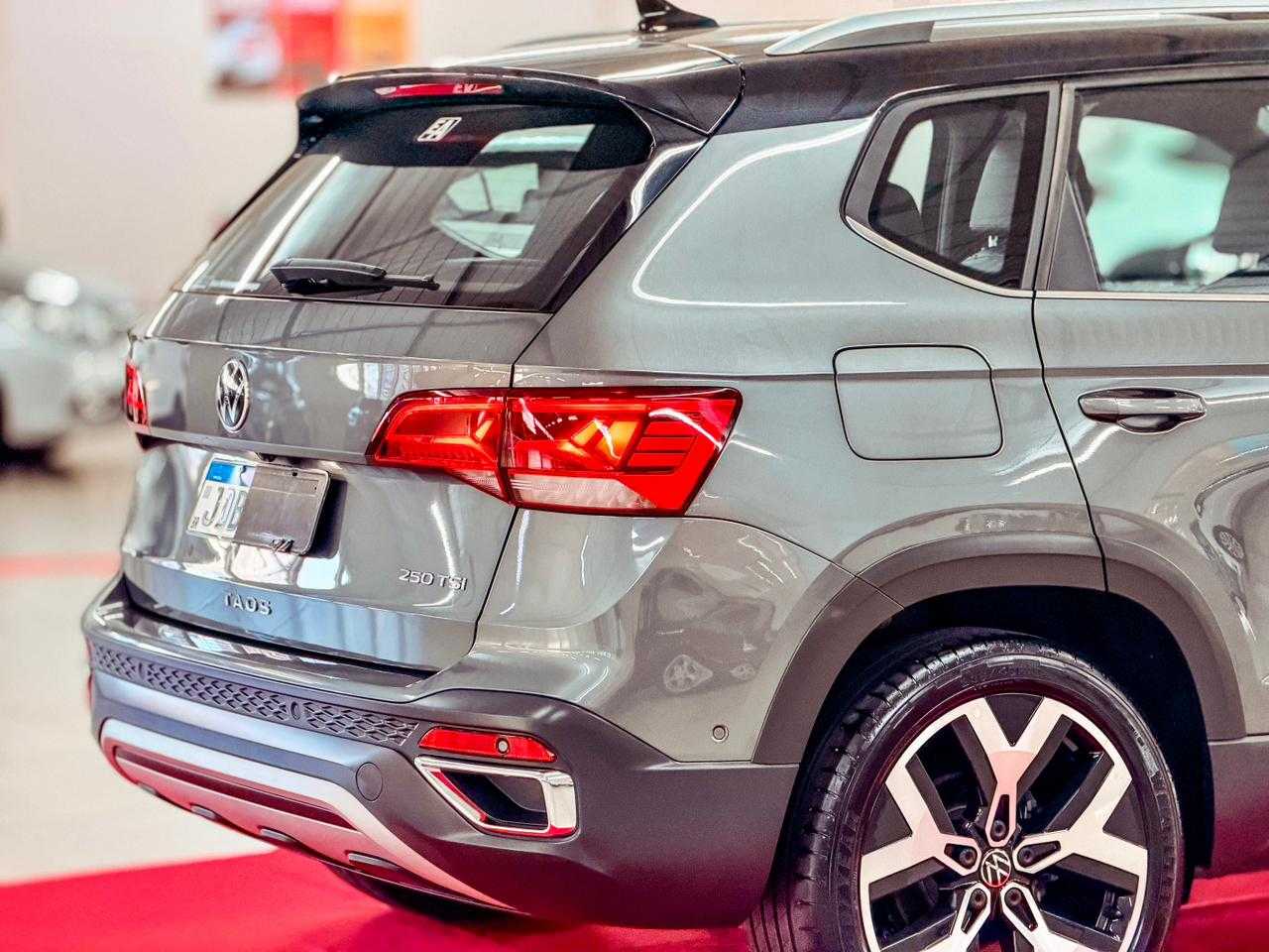 TAOS 1.4 HIGHLINE 250TSI FLEX