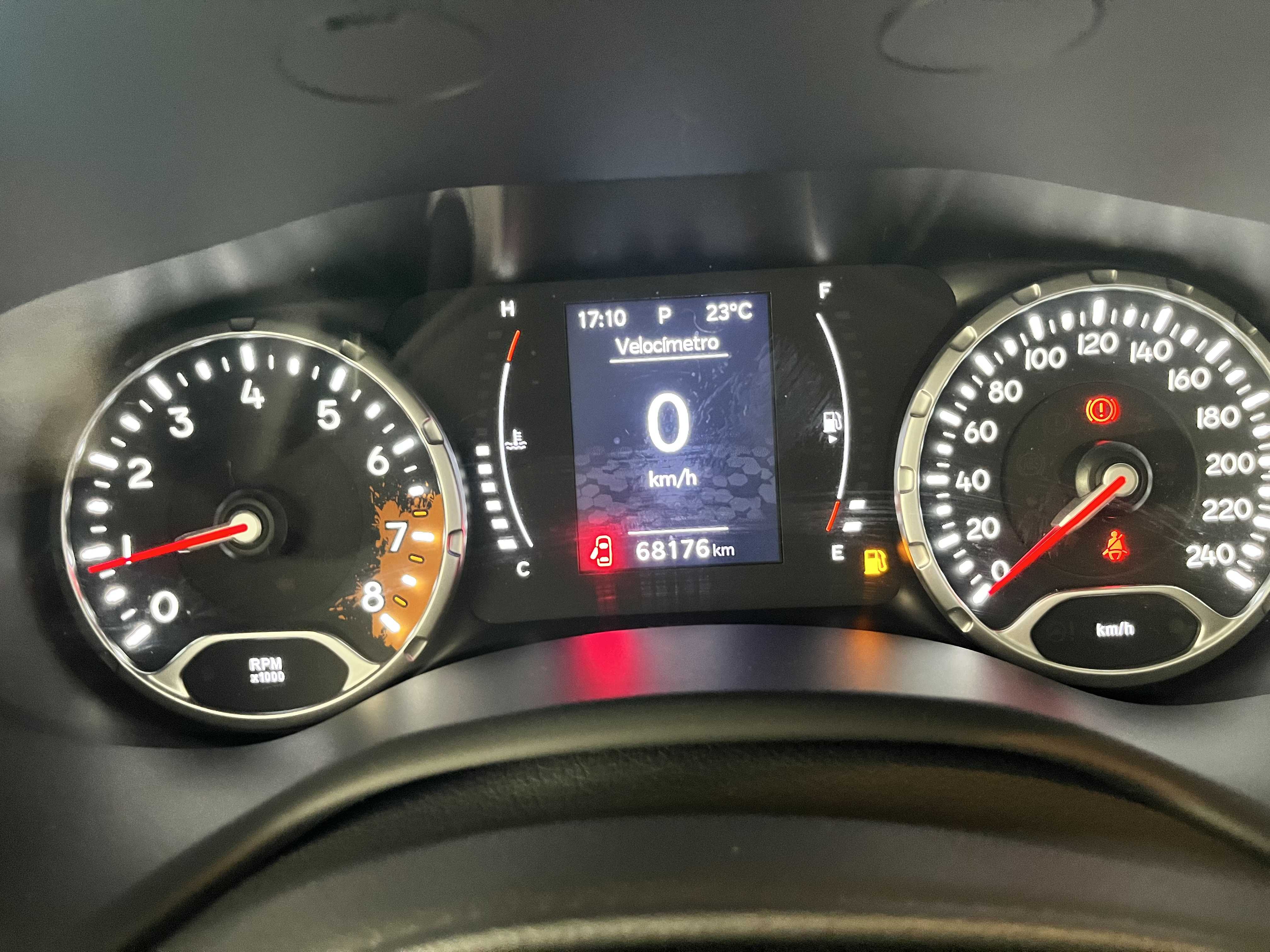 RENEGADE SPORT 1.8 AT