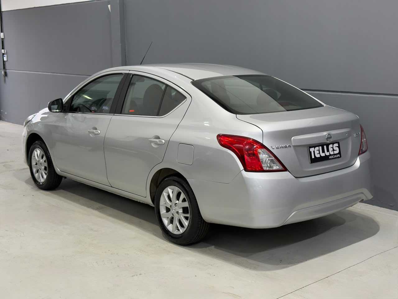 VERSA SV 1.6