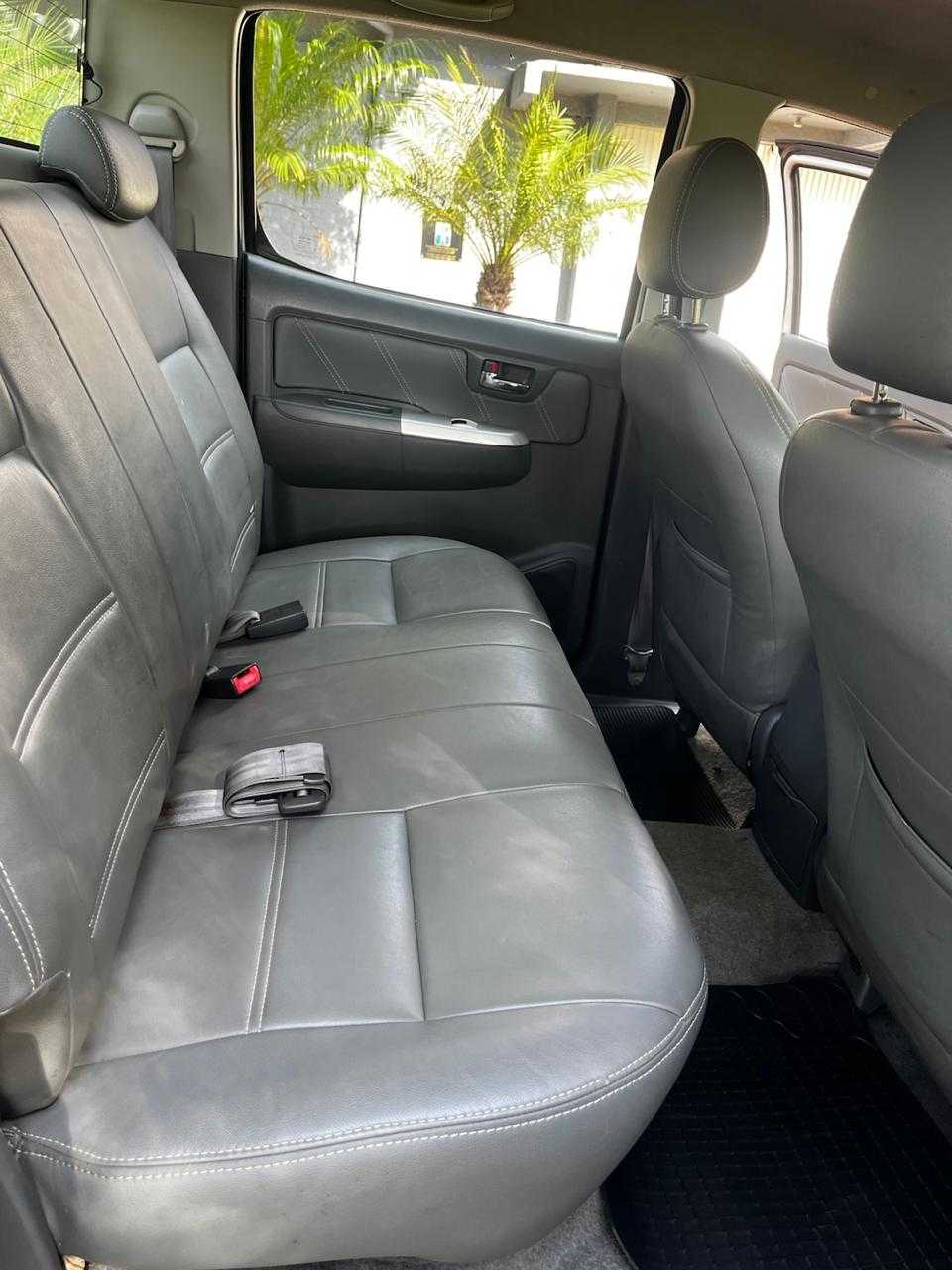 HILUX SRV 4X4 3.0