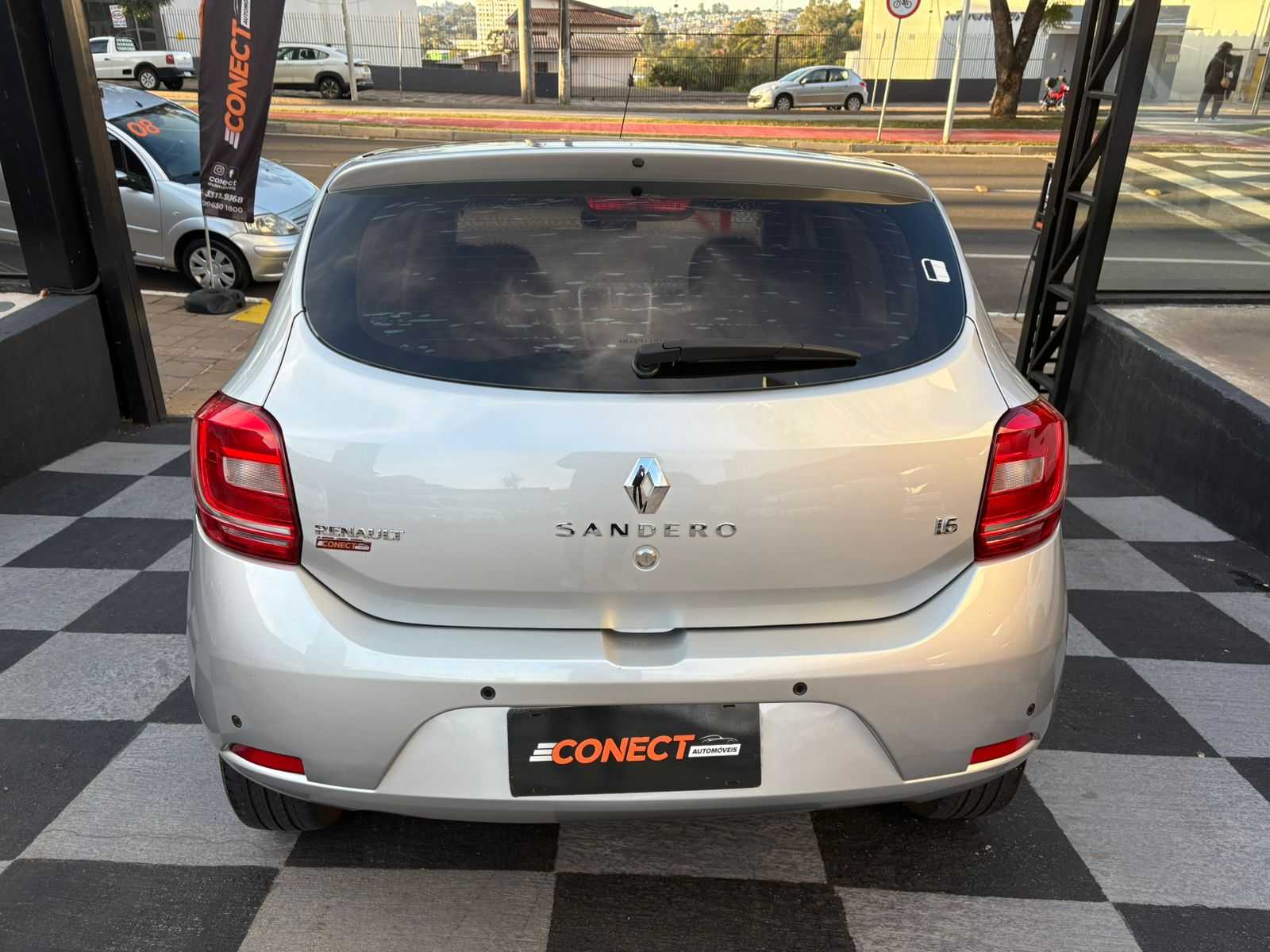 SANDERO  1.6 8V COMPLETO