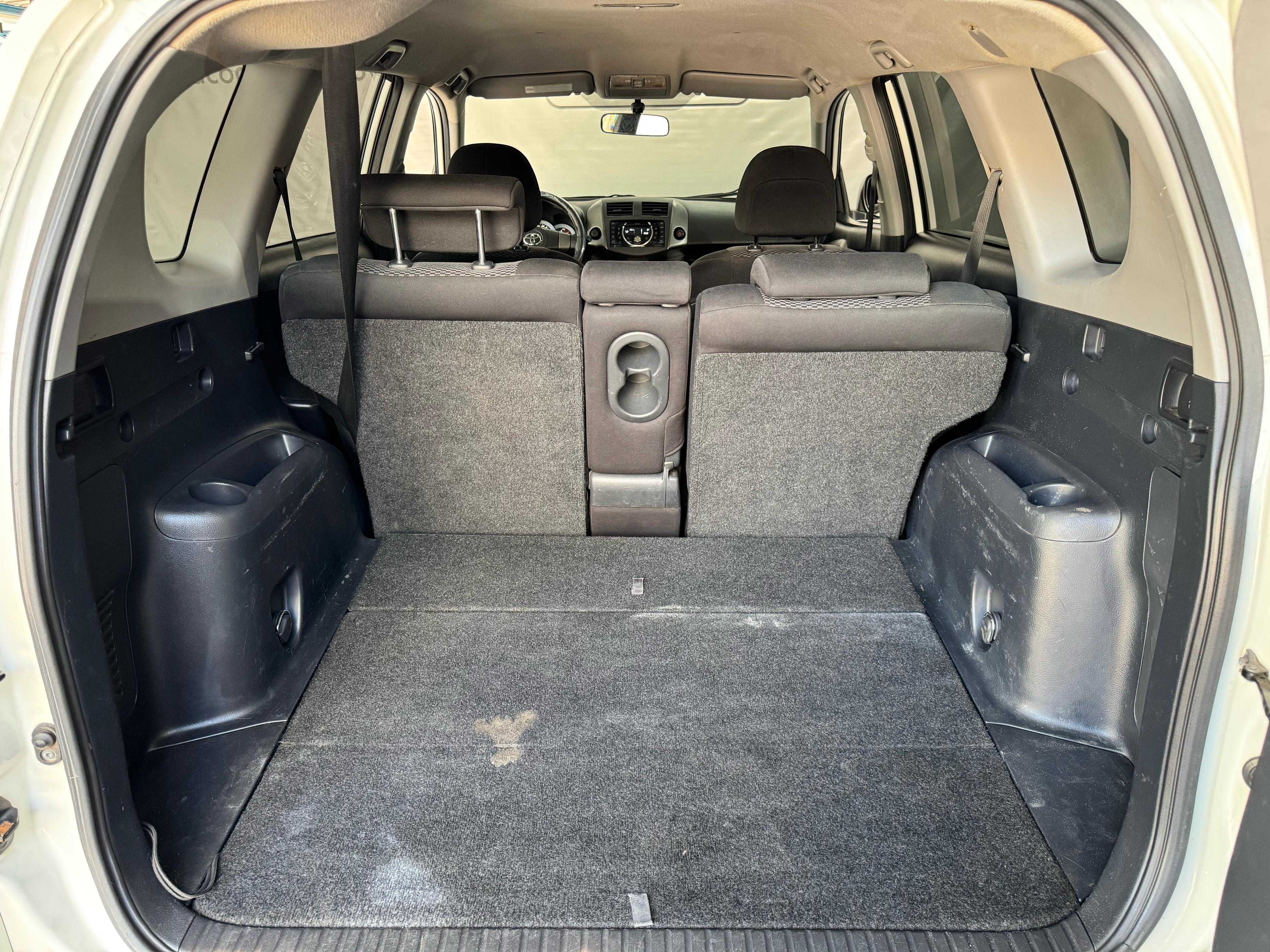 RAV4 2.4 4X2 16V 170CV AUT.