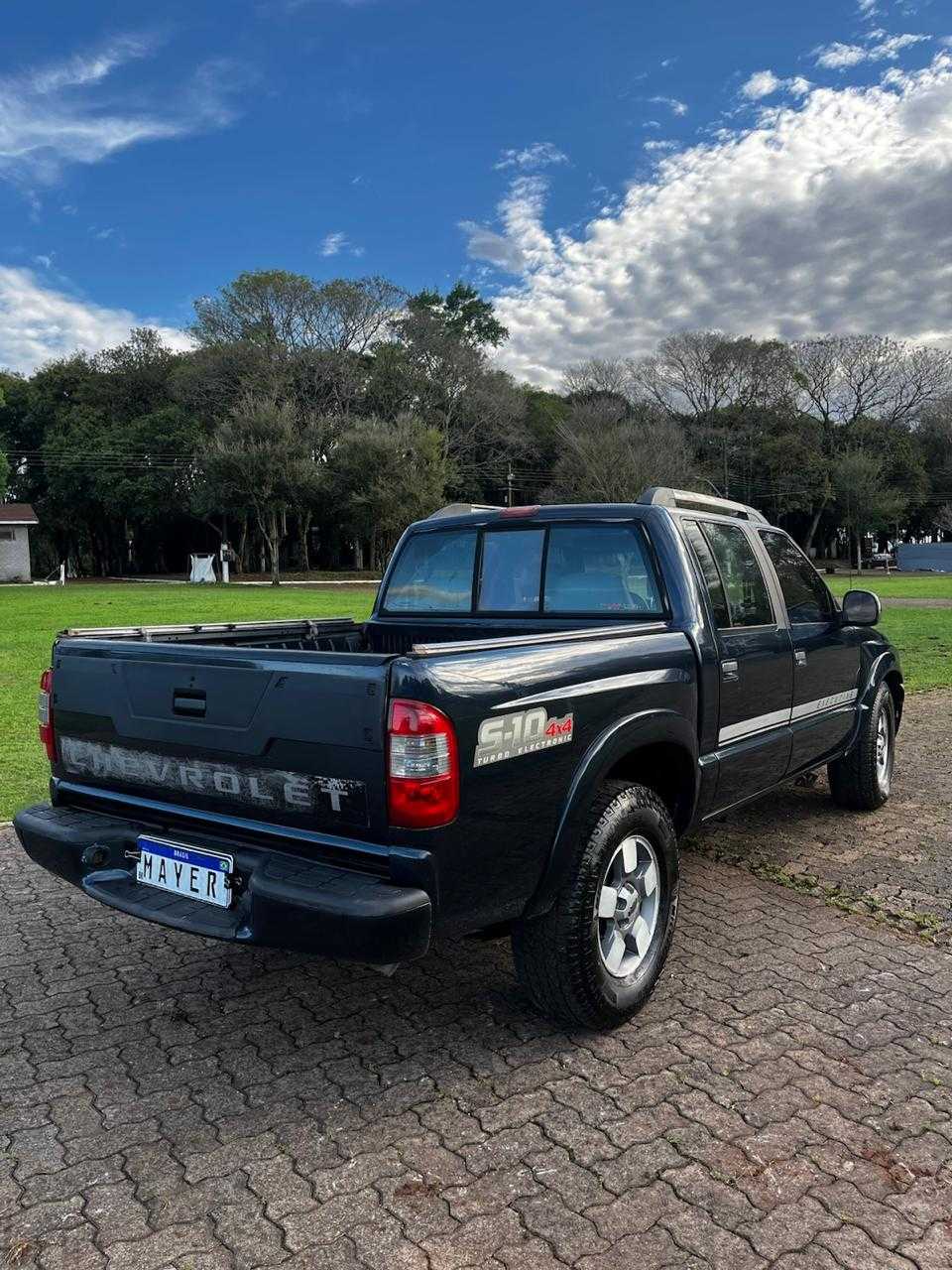 S10 EXECUTIVE 2.8