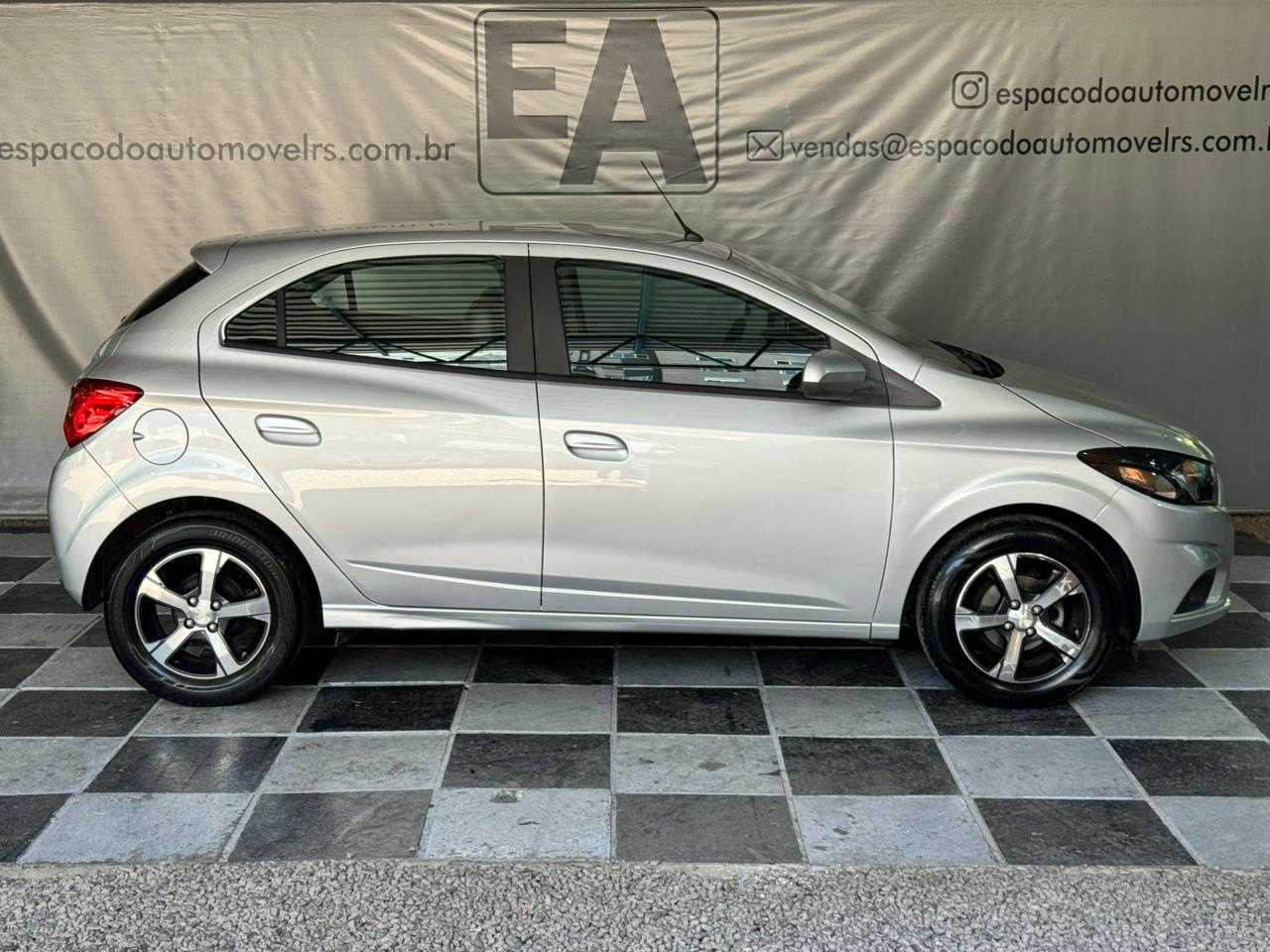 ONIX 1.4 LTZ FLEX 8V 4P MAN.