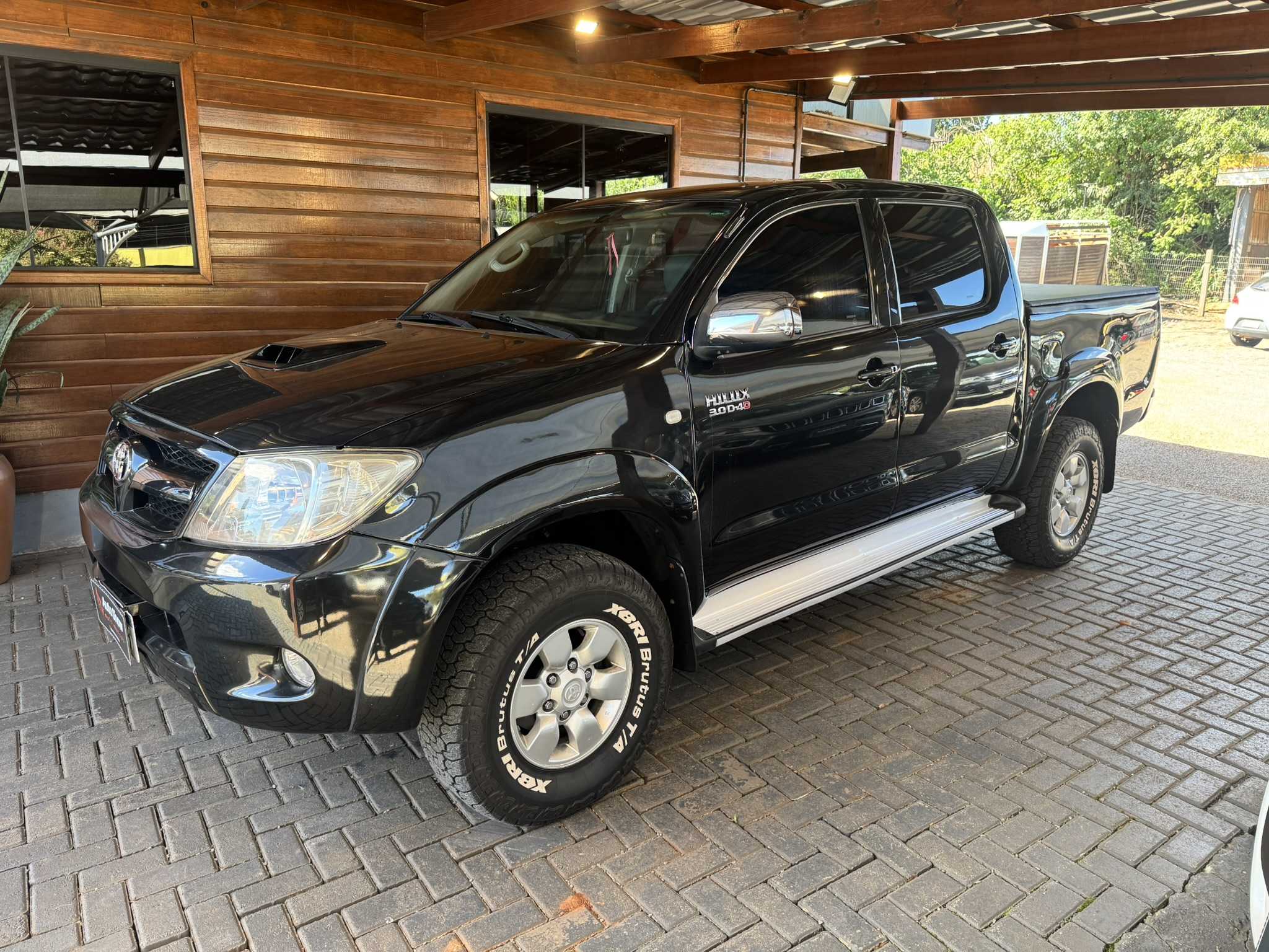 HILUX SRV