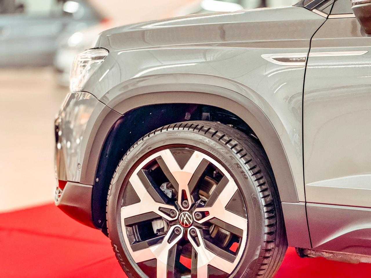 TAOS 1.4 HIGHLINE 250TSI FLEX