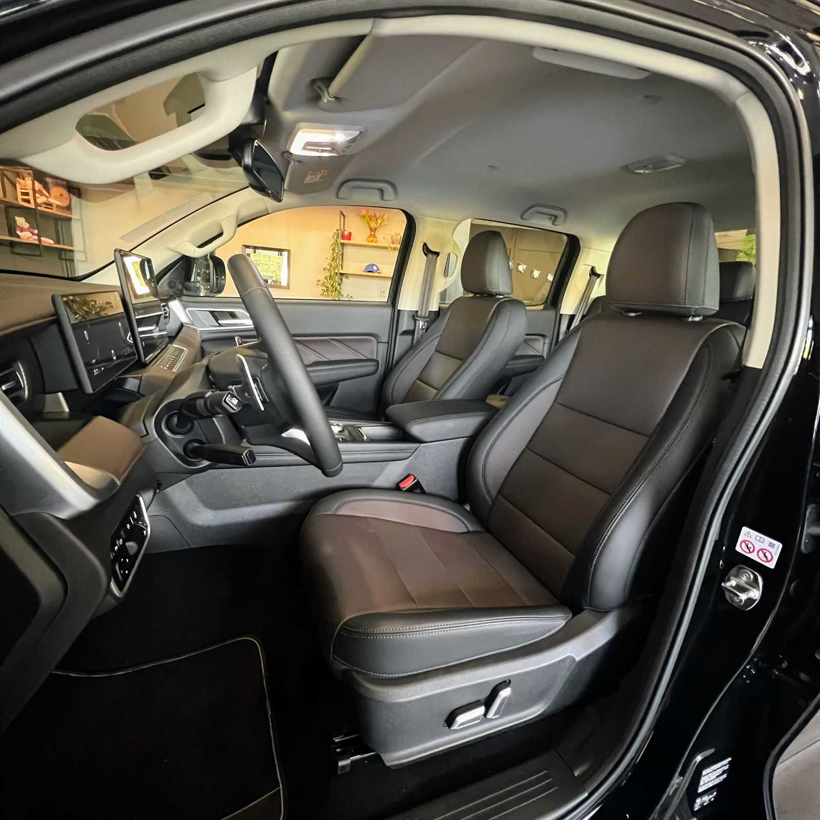 POER P30 EXCLUSIVE 2.4 TDI 4X4