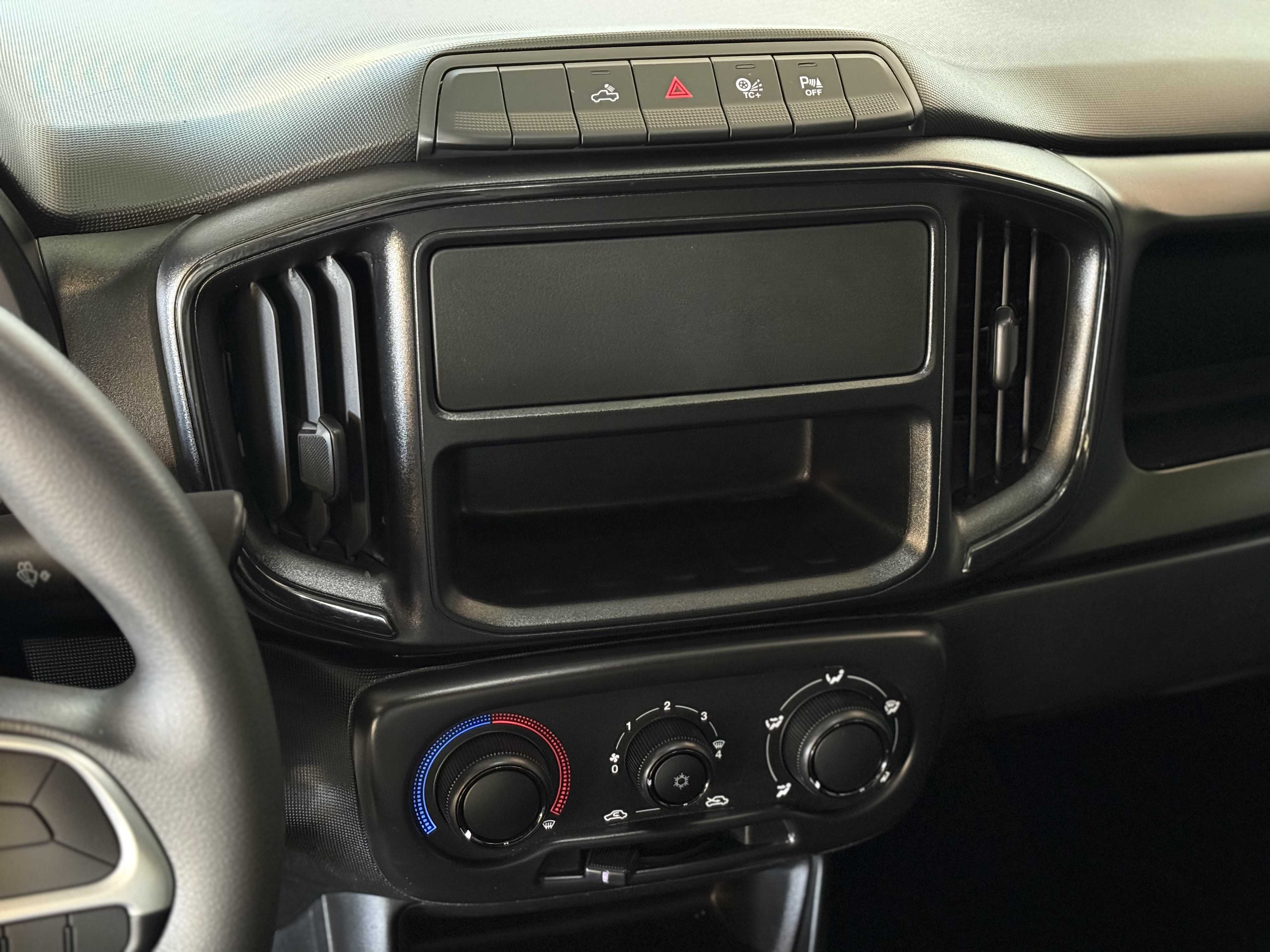 STRADA 1.3 FREEDOM CS