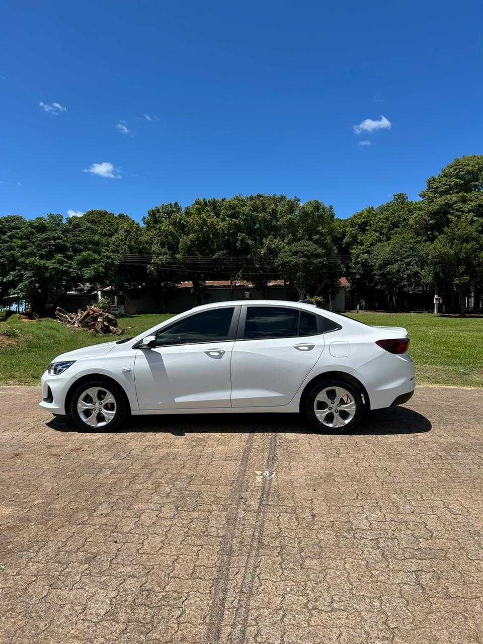 ONIX SEDAN PLUS LTZ 1.0