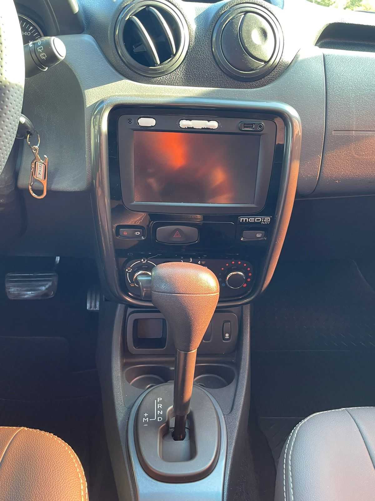 DUSTER TECHROAD 2.0 AUT.