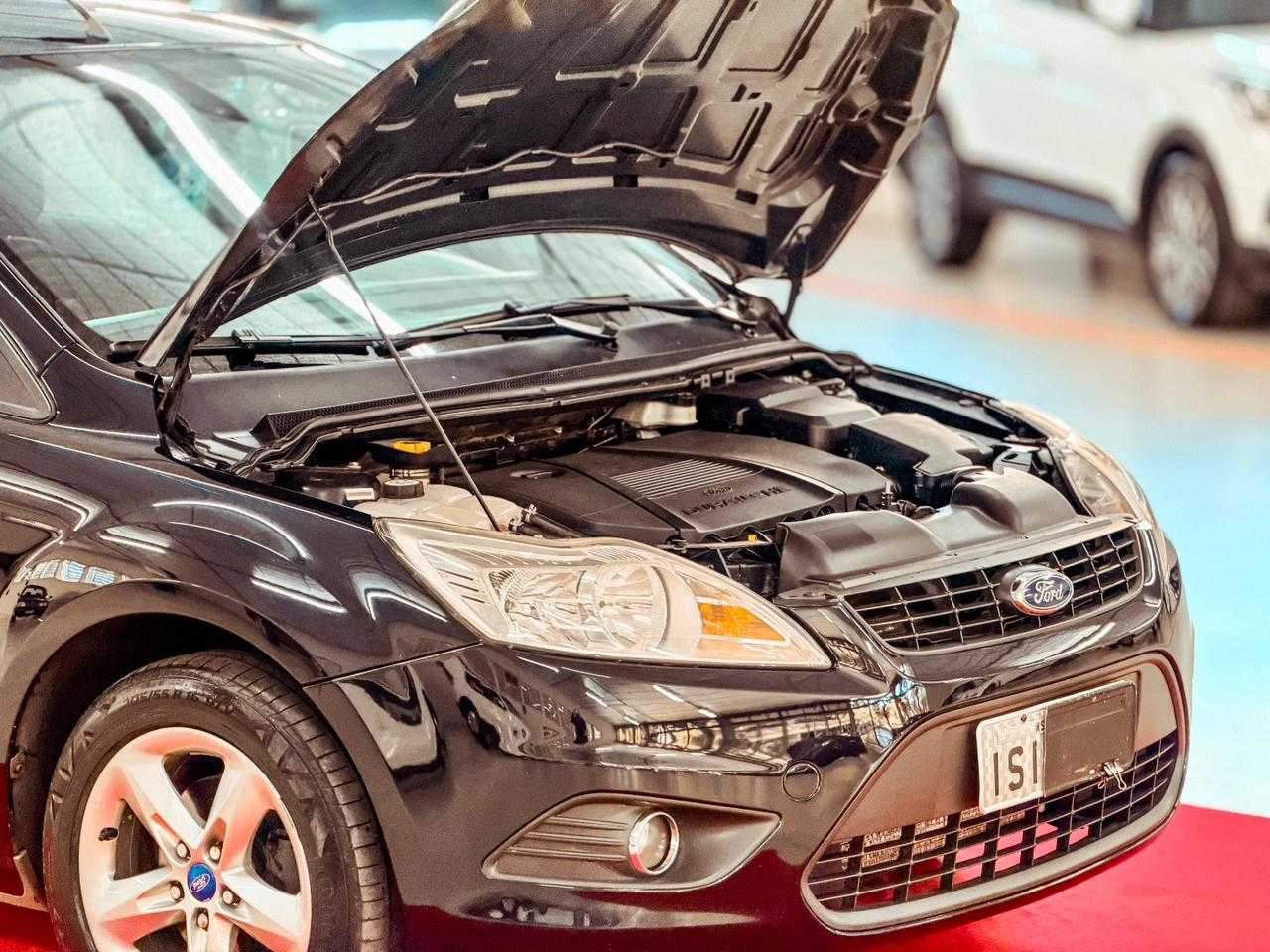 FOCUS 2.0 GLX 16V GASOLINA AUT