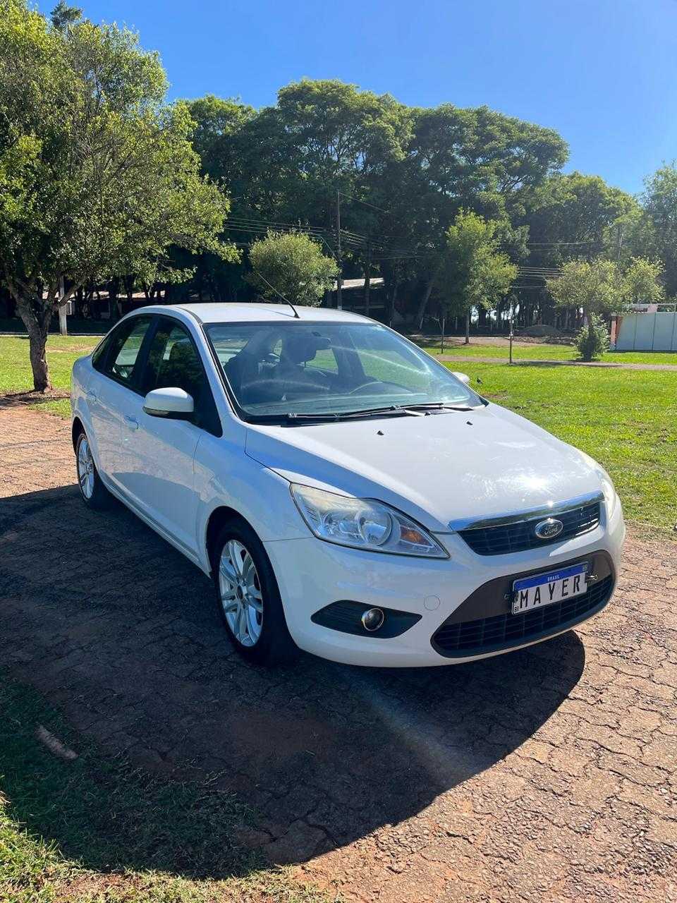 FOCUS SEDAN 1.6 MEC.