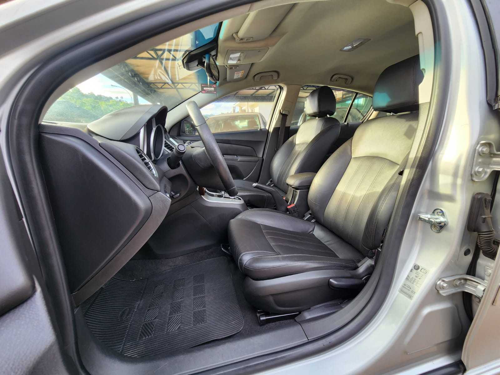CRUZE HATCH LT 1.8 SPORT6 AUT