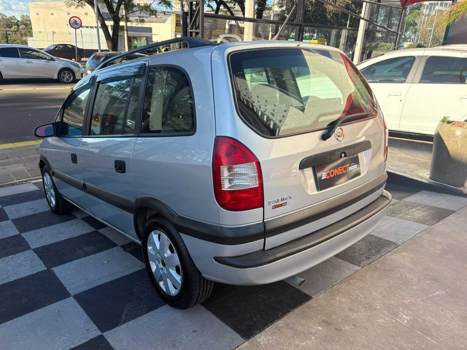 ZAFIRA 2.0 AT 7 LUGARES
