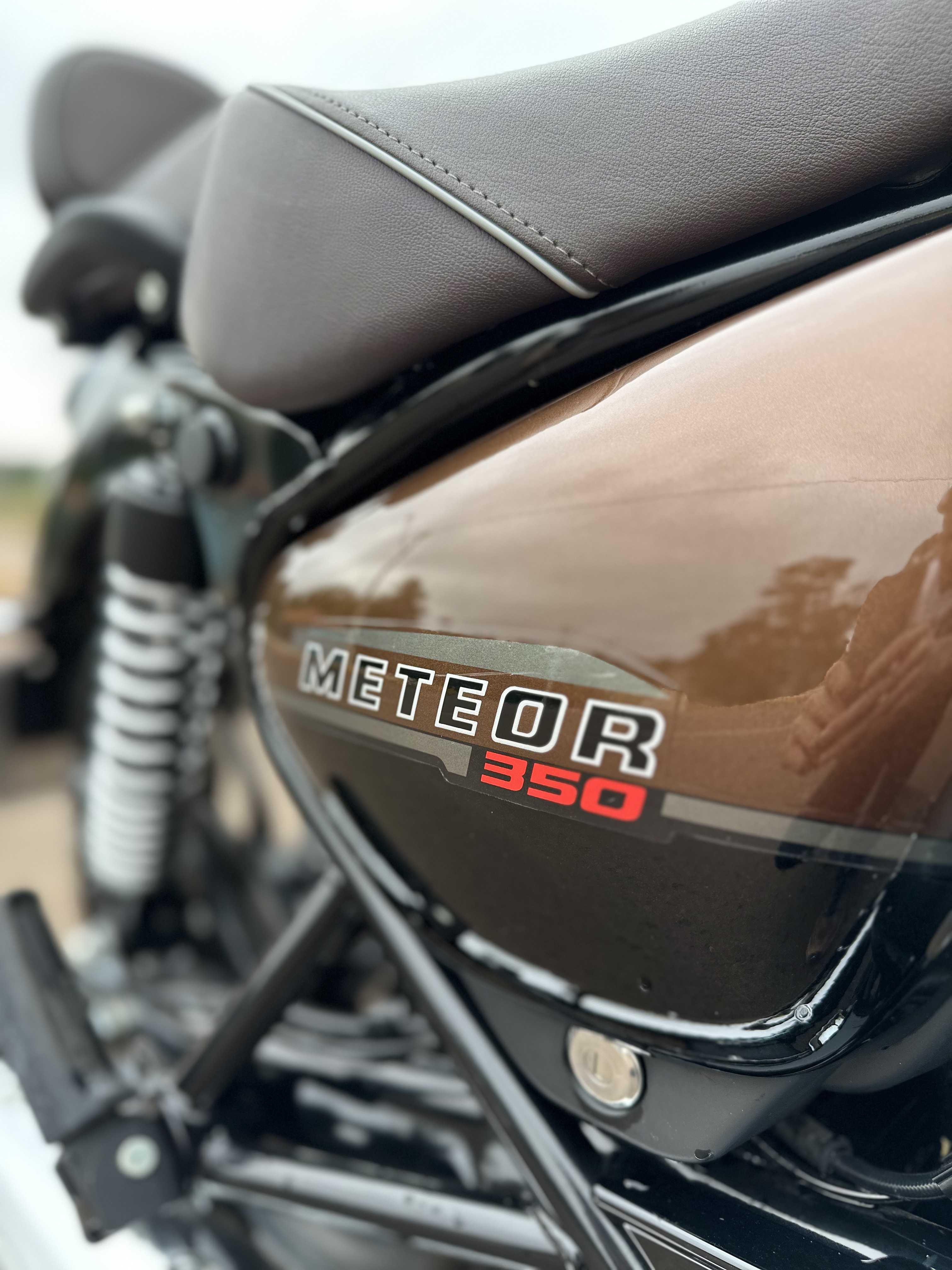 ROYAL ENFIELD METEOR 350 SUPER