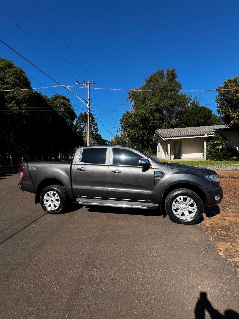 RANGER XLT 3.8 CD
