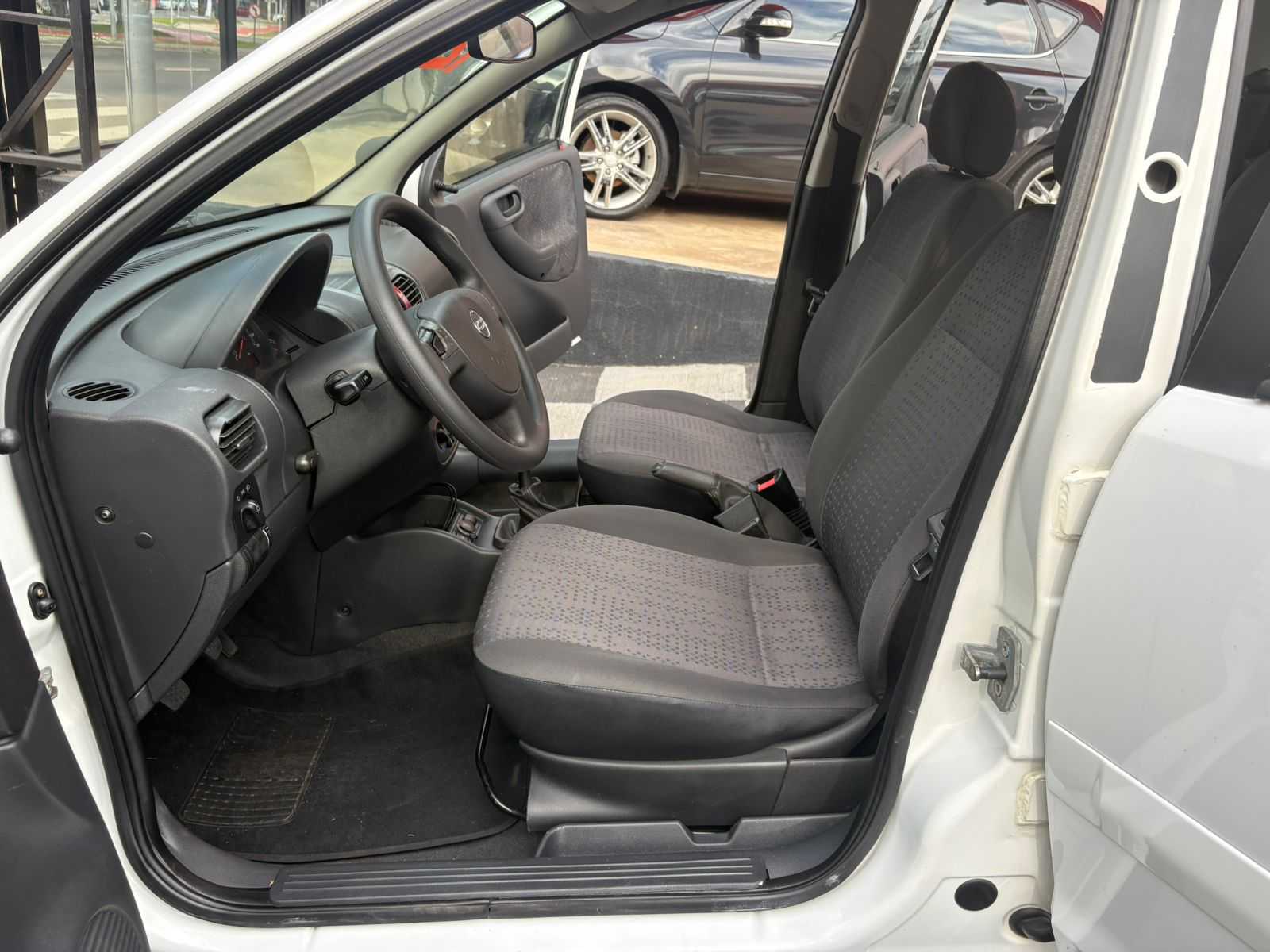 CORSA HATCH  1.4
