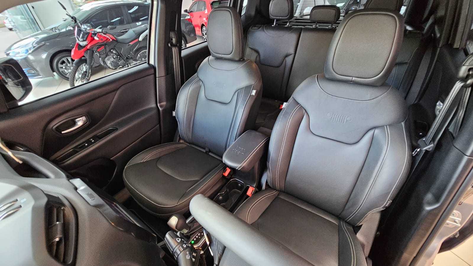 RENEGADE  T270 LONGITUDE Ú-DON