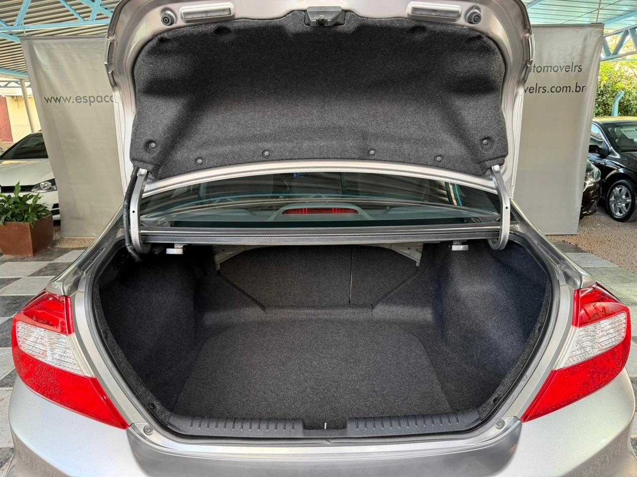 CIVIC 1.8 LXS FLEX 16V AUT.