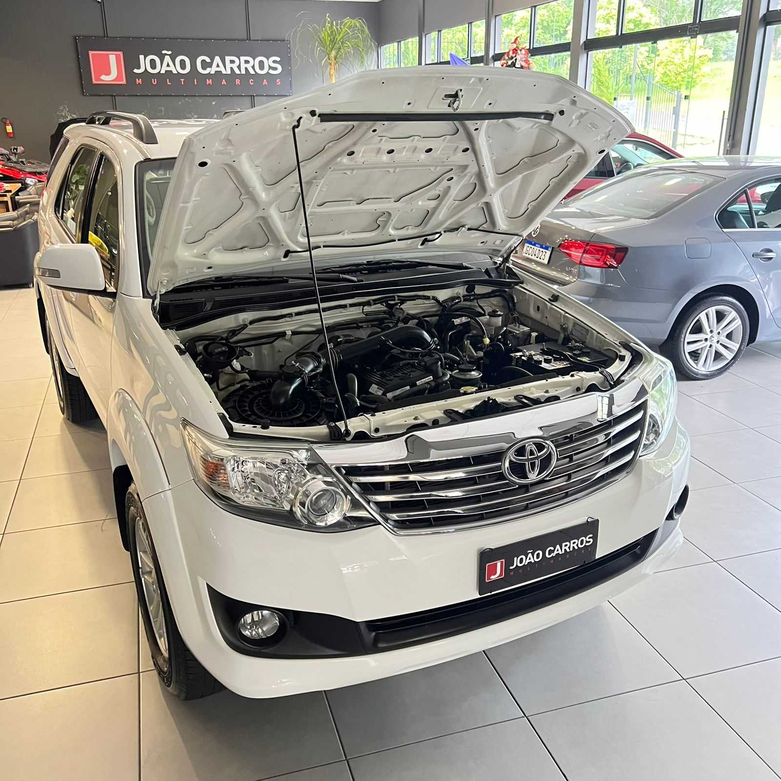 HILUX SW4 SR 2.7 FLEX 4X2 AUT