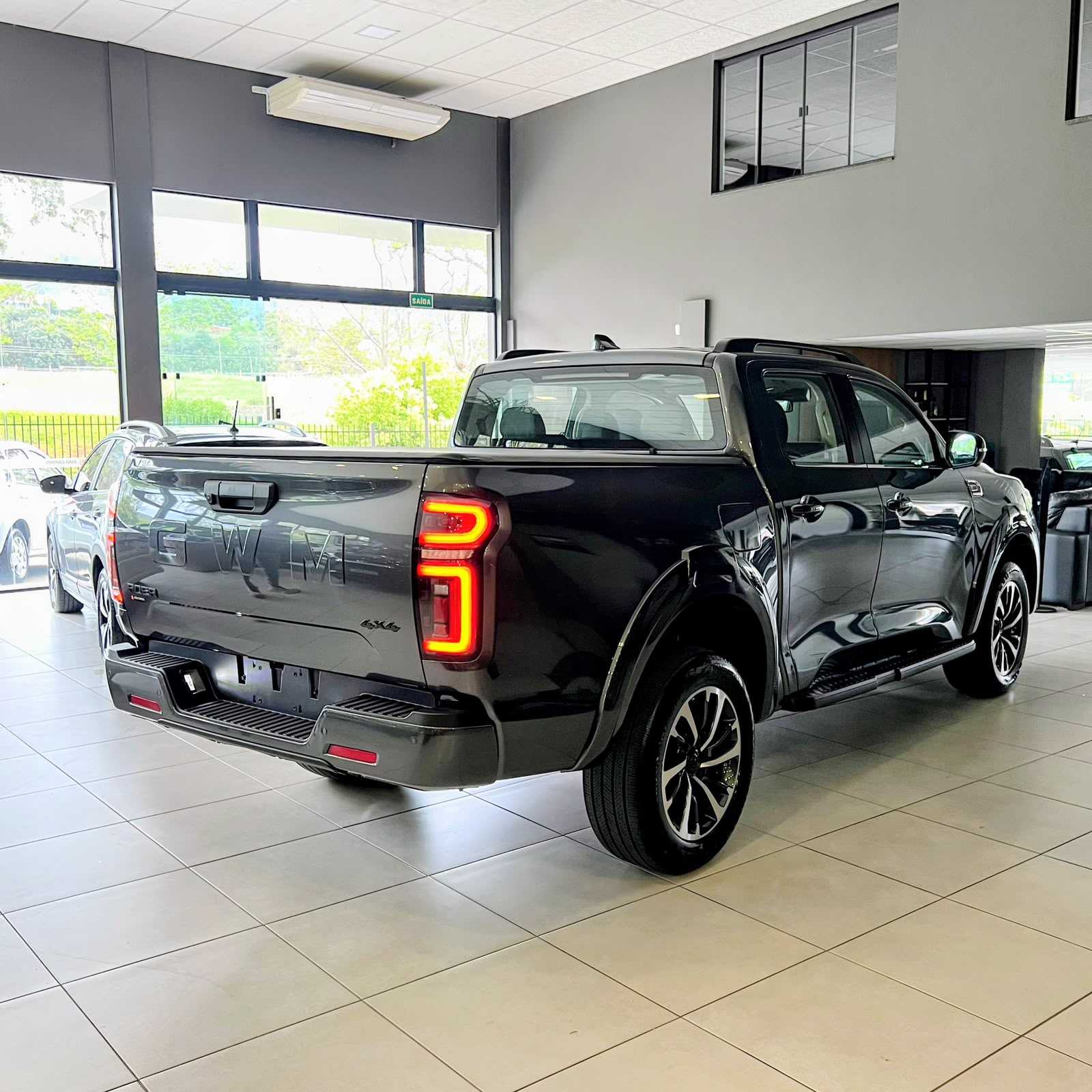 POER P30 EXCLUSIVE 2.4 TDI 4X4