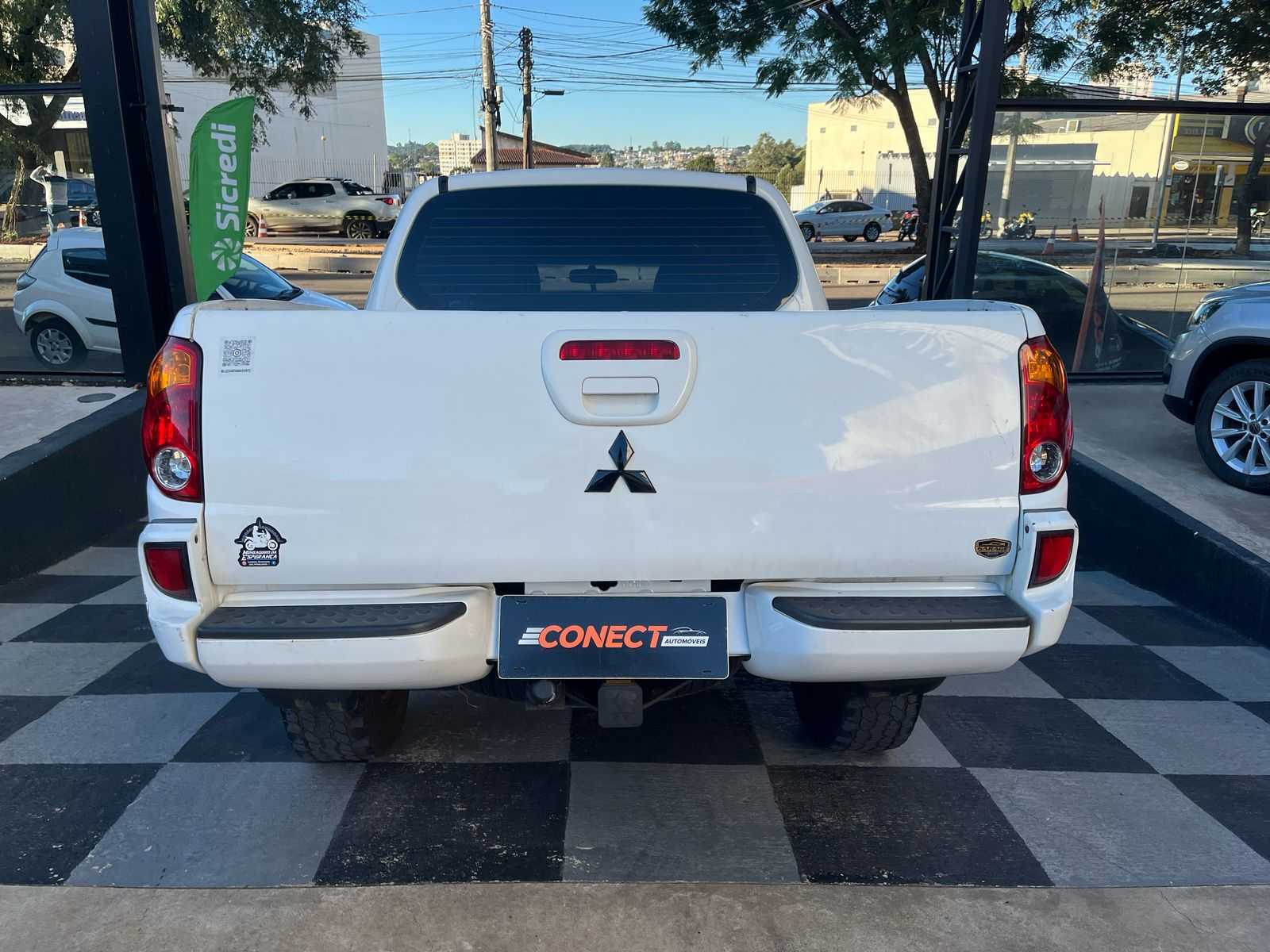 L200 TRITON HPE 3.2 AT