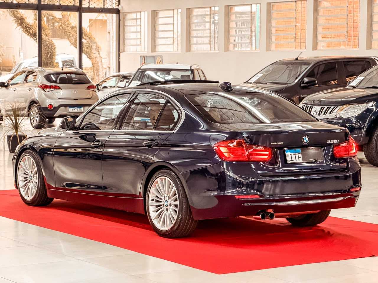 328I 2.0 TB LUXURY 16V AUT