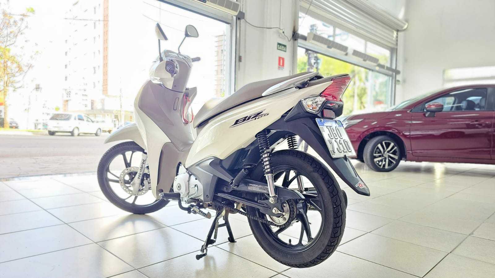BIZ 125 ÚNICA DONA
