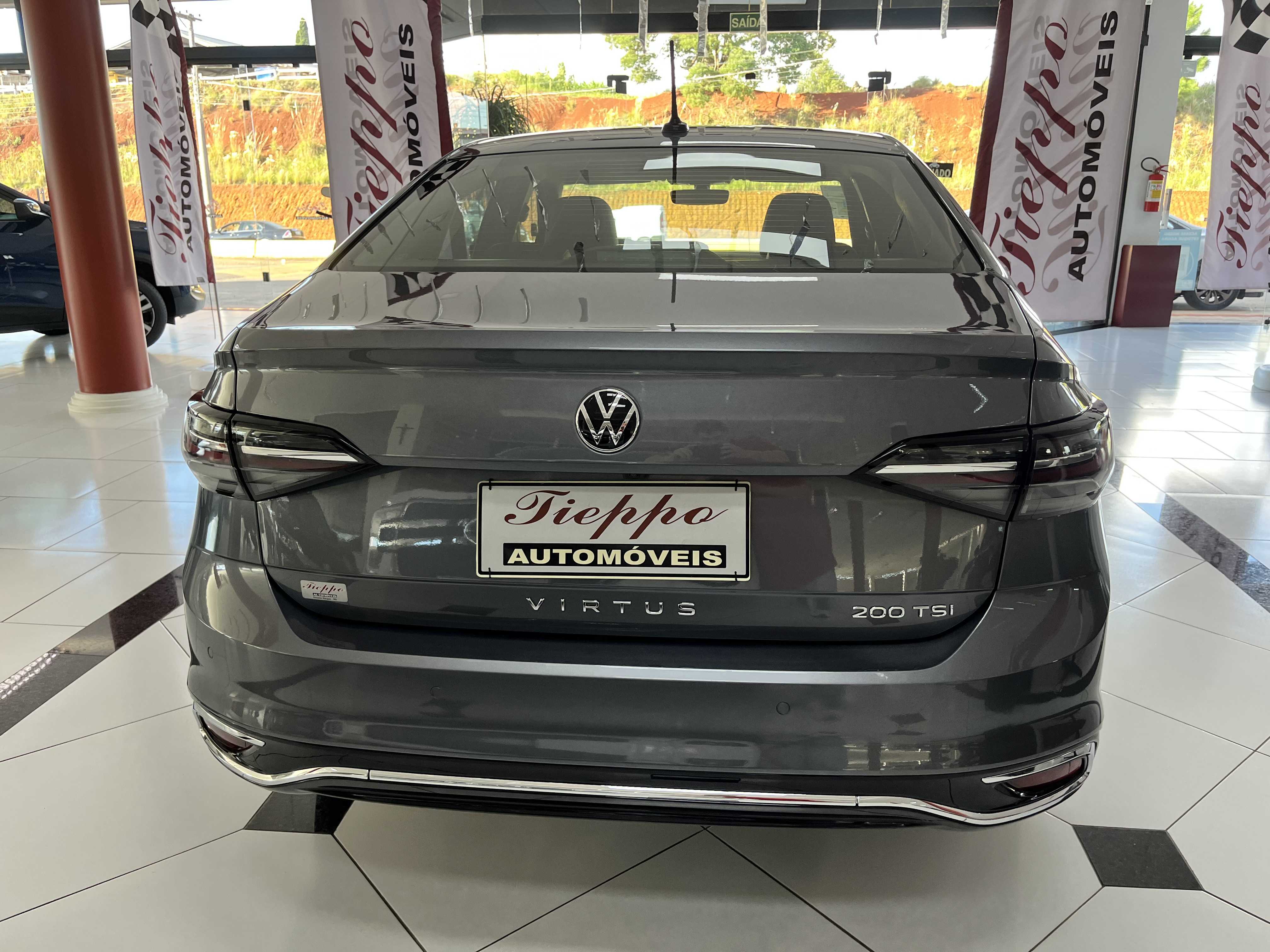 VIRTUS HIGHLINE 1.0 200 TSI AT