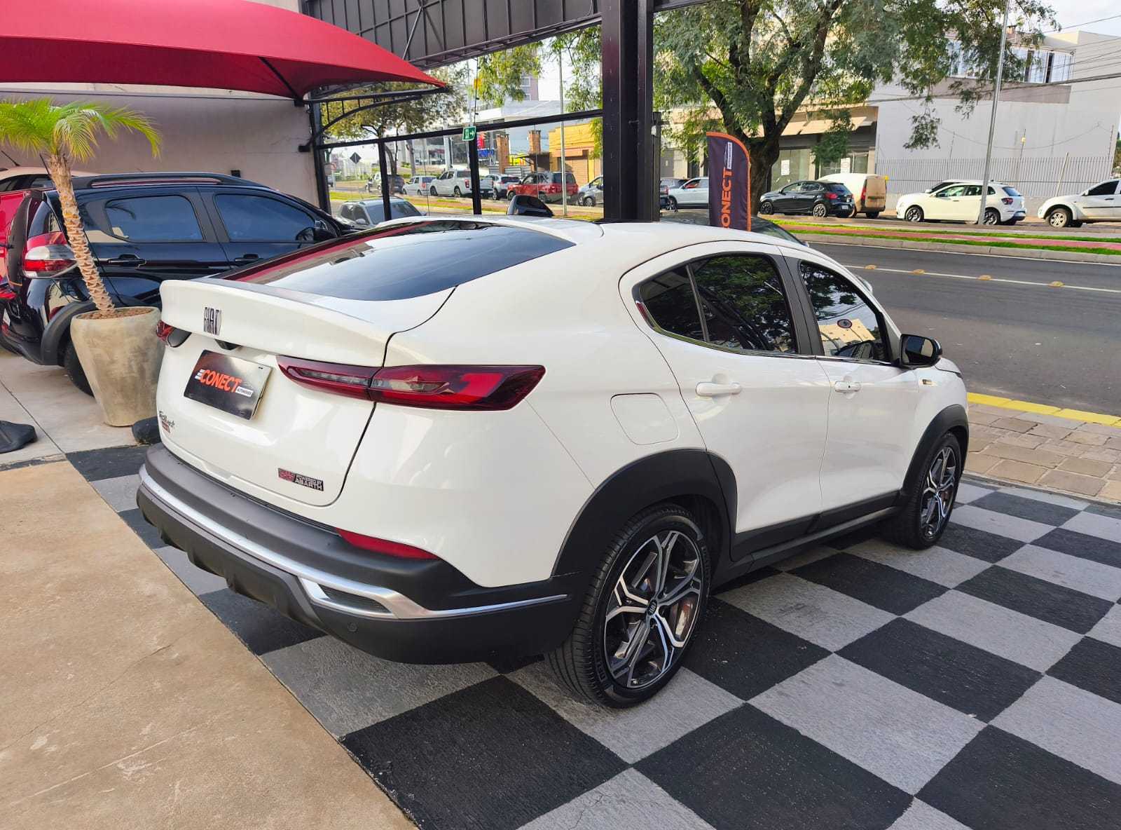 FASTBACK LIMITED EDIT1ON 1.3 T