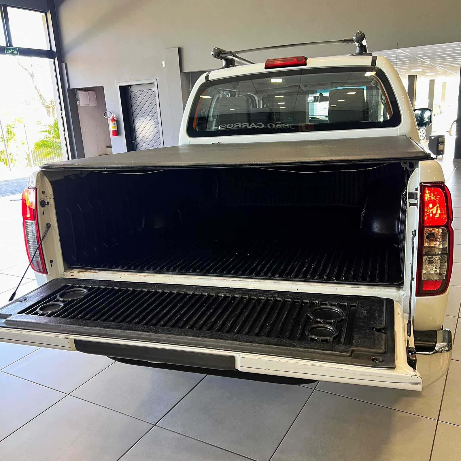 FRONTIER ATTACK SV 2.5TB 4X4