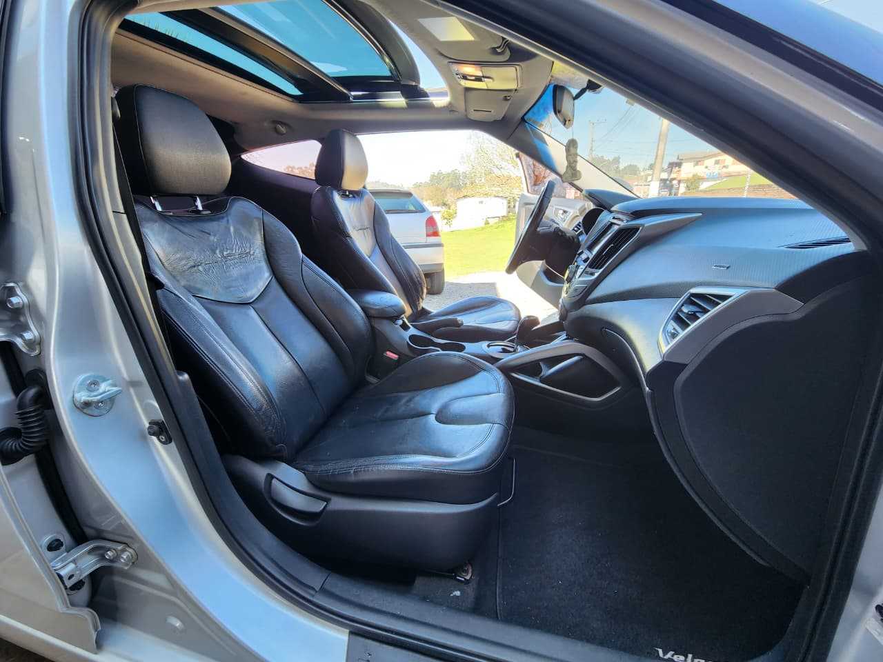 VELOSTER 1.6 AUT C/TETO