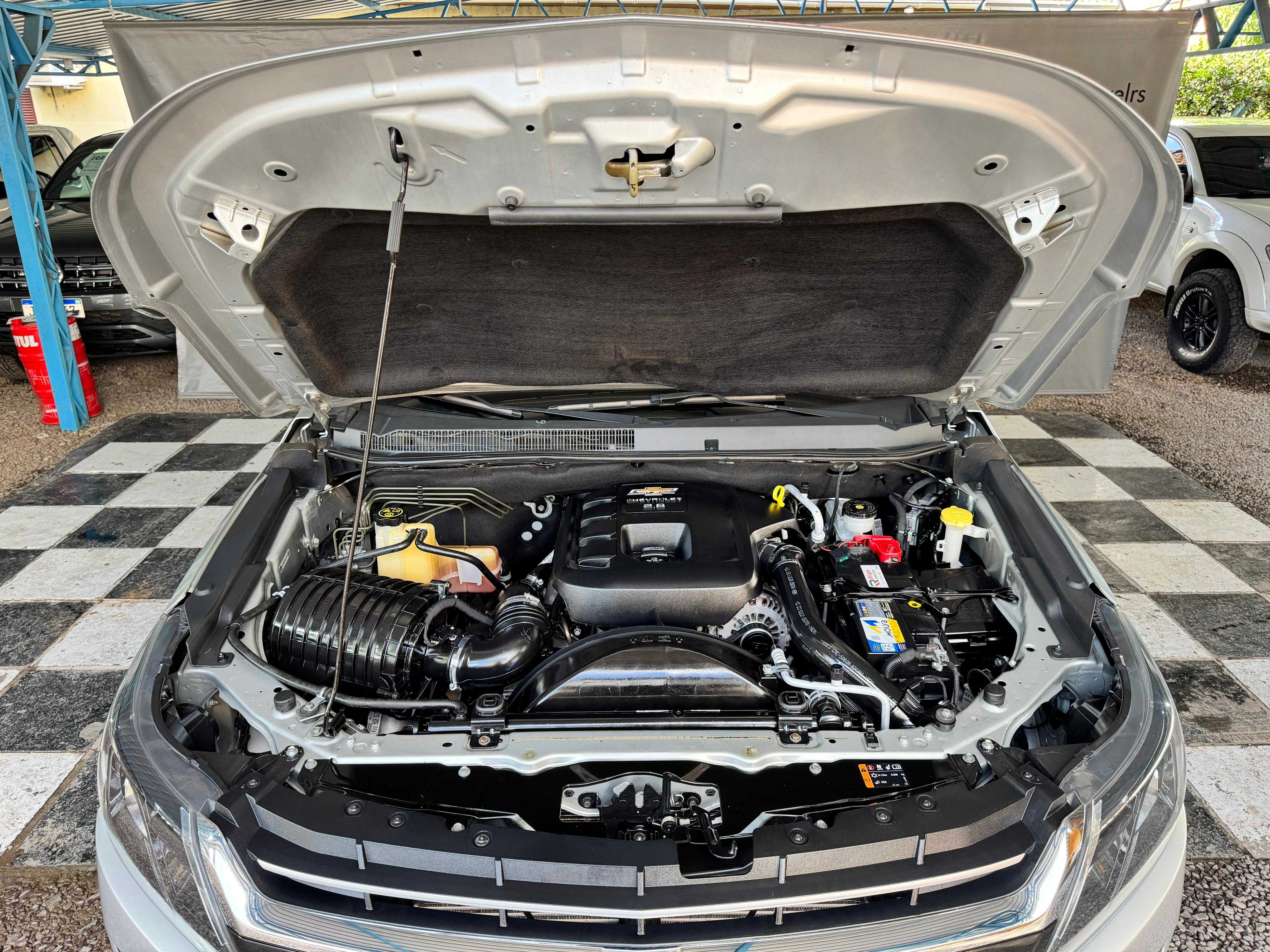 S10 2.8 LT TDI 4X4 CD AUT.