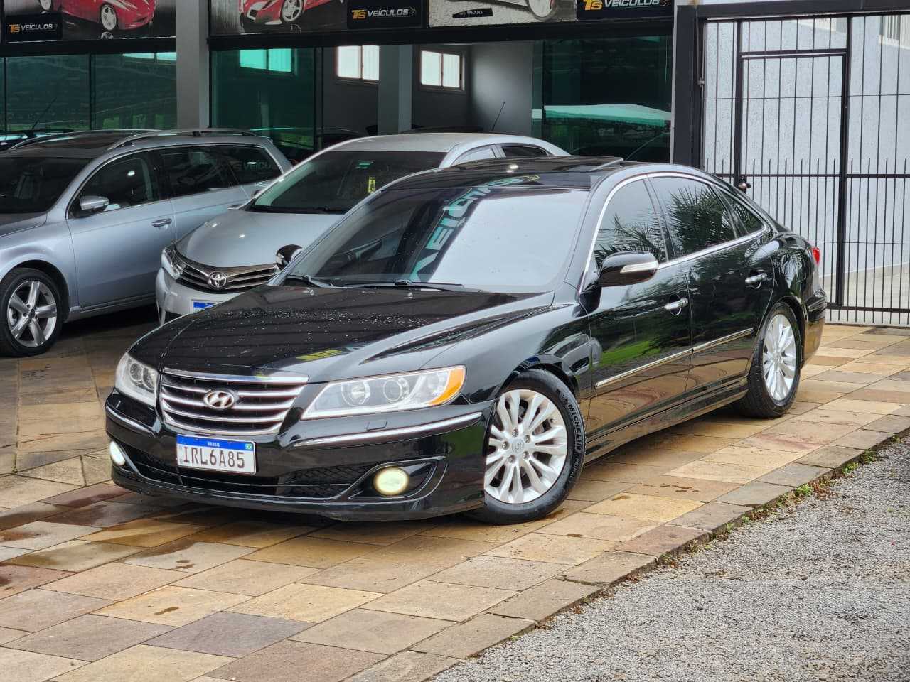 AZERA GLS 3.3 V6 AUT. C/TETO localizado em ANTA GORDA no estado de RS