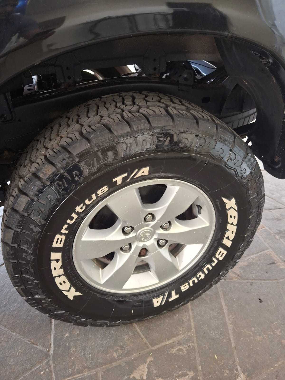 HILUX CD SRV 3.0 4X2