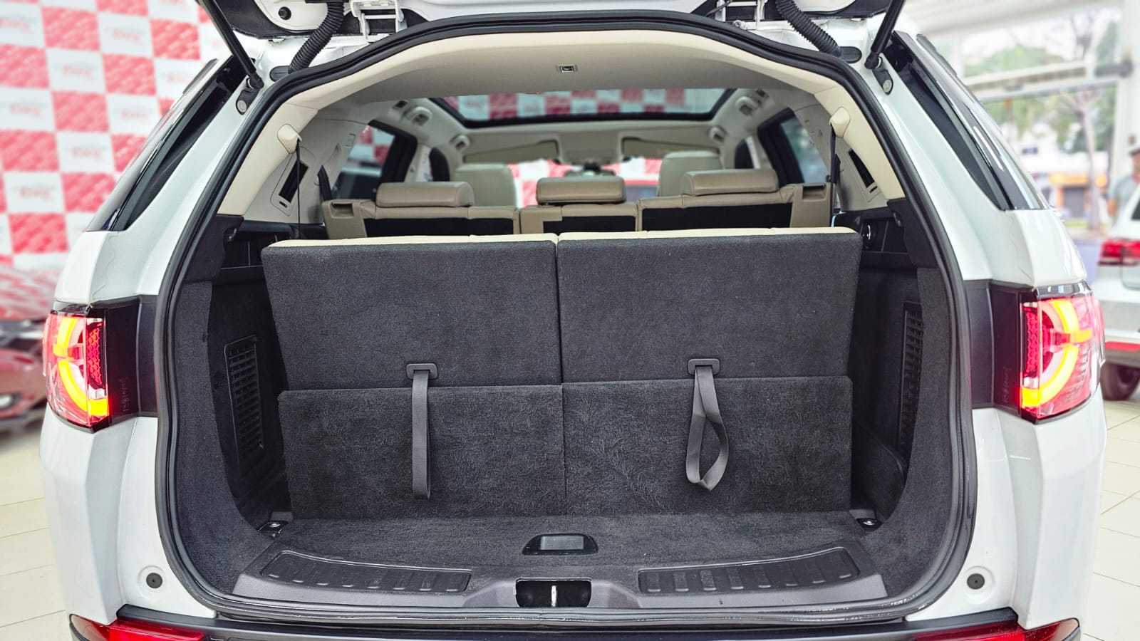 LAND ROVER DISCOVERY HSE 7L