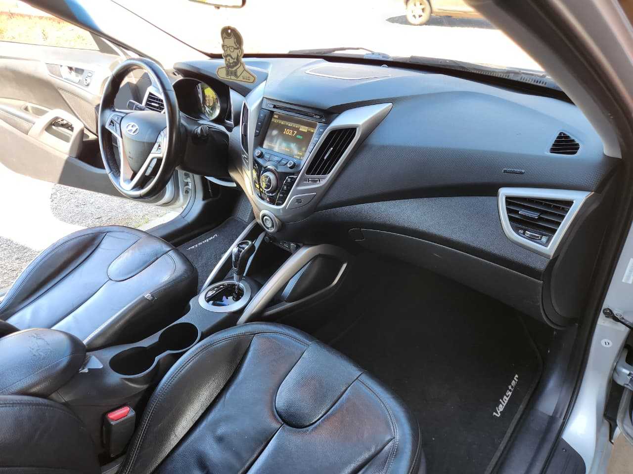 VELOSTER 1.6 AUT C/TETO