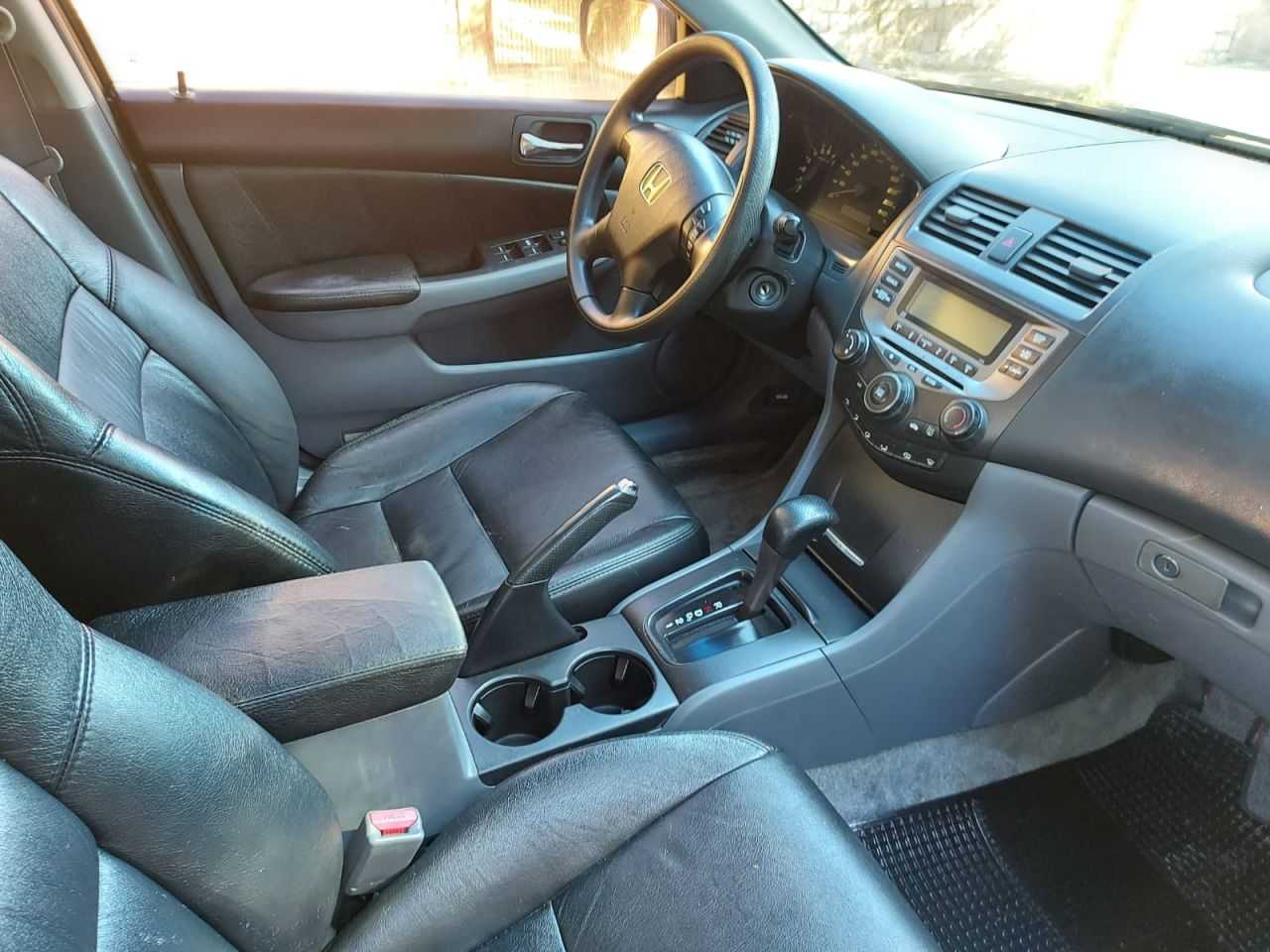 HONDA / ACCORD SEDAN LX 2.0 16