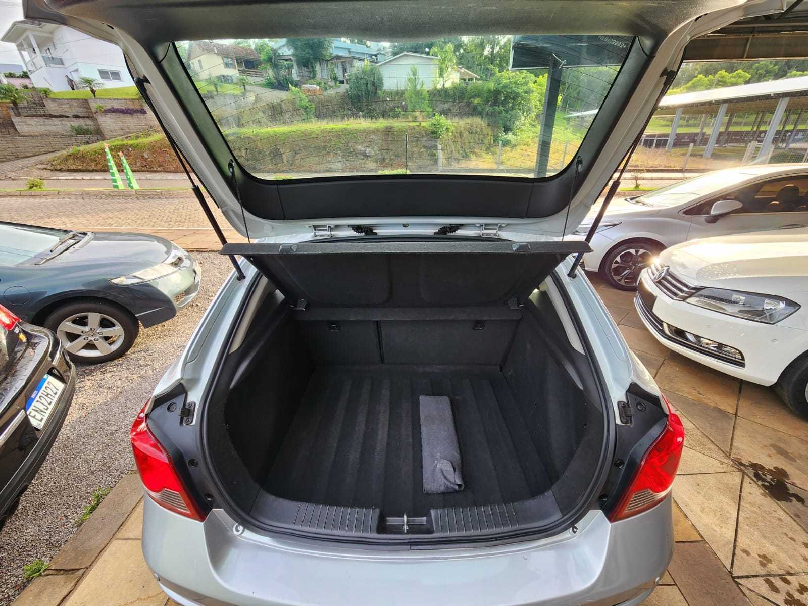 CRUZE HATCH LT 1.8 SPORT6 AUT